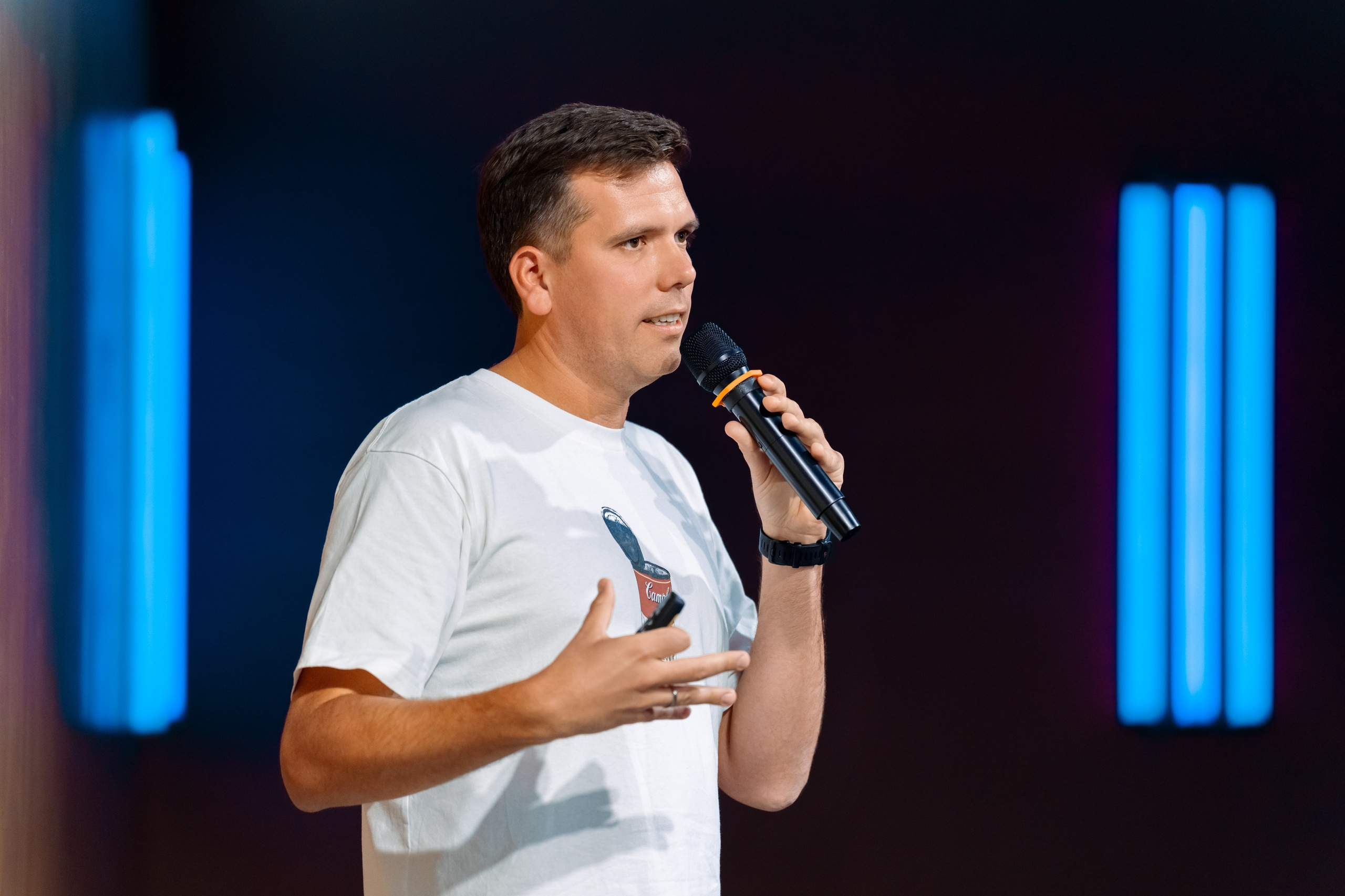 Like Share. Фотограф Дмитрий Алехин. Репортажная съемка мероприятий в Москве