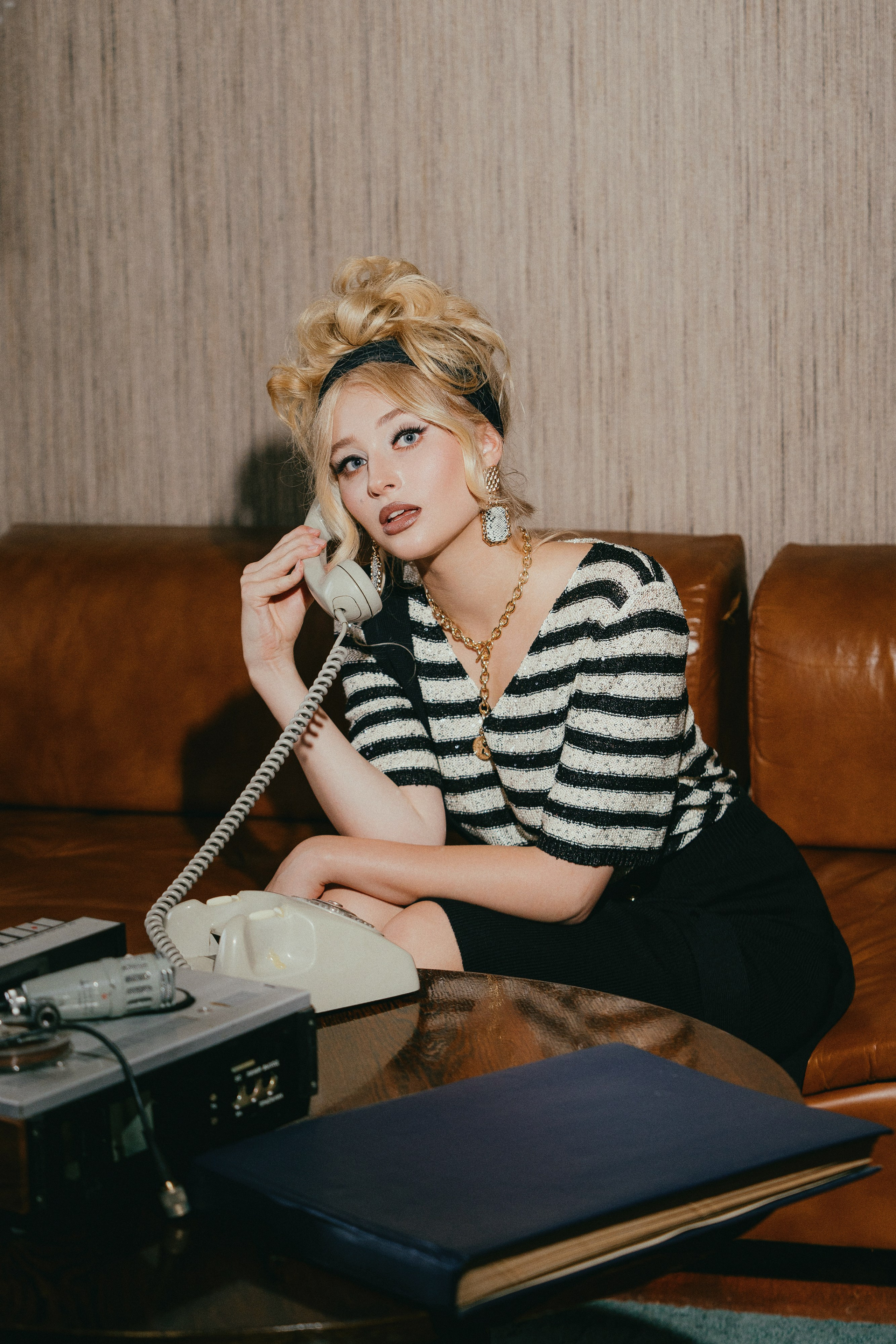 01/08/2023 Campaign Twiggy in Hotel. Журнал Камергер