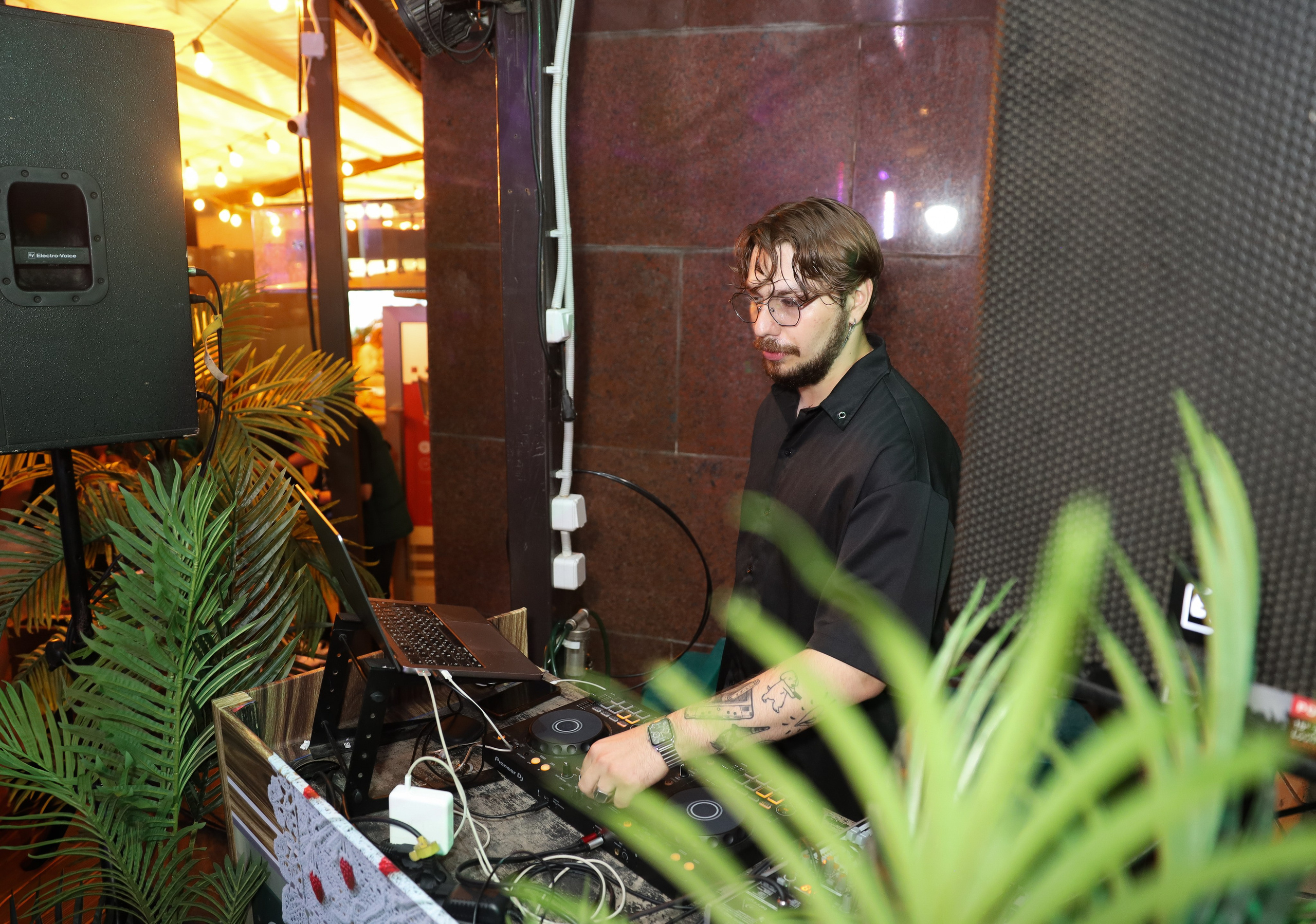 Вечеринки ALOHA BAR. Фотограф мероприятий Ирина Каширина