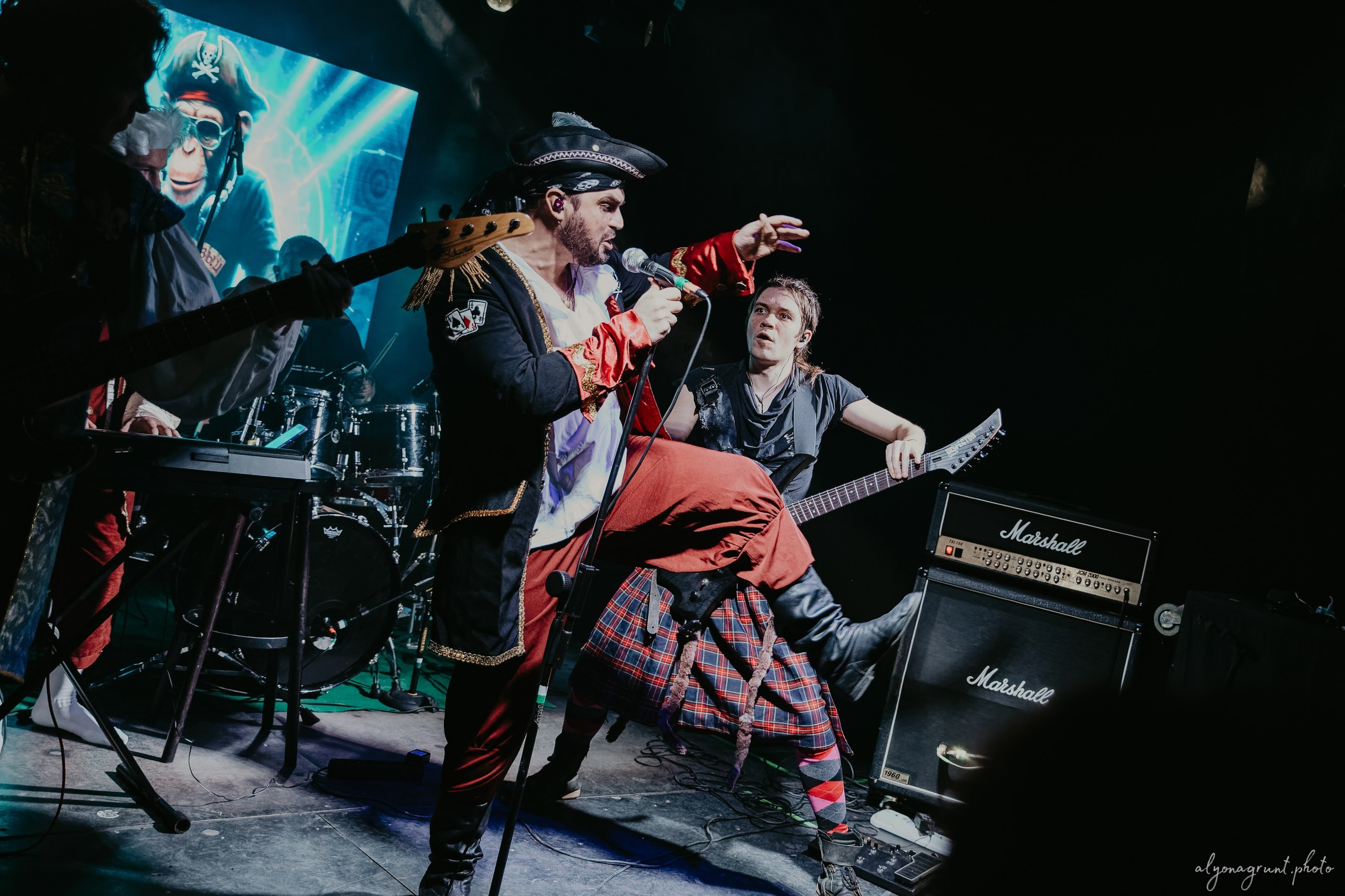 Кровавый риф, фоторепортаж, СПб, Nexus Event Space, 28.11.2025. Алена Адрианова: фотограф в Санкт-Петербурге