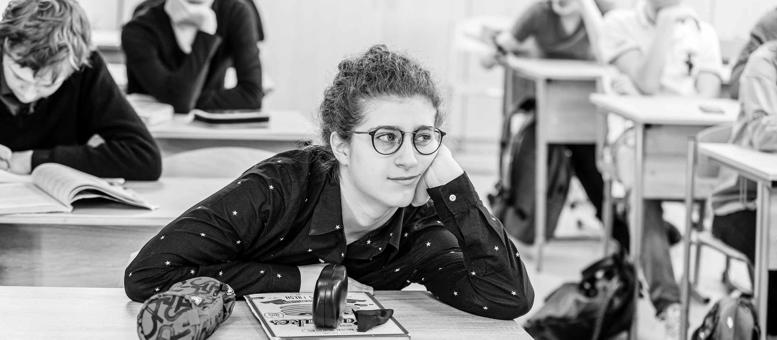 9 класс — горизонтальные альбомы. ТВОЯ ШКОЛЬНАЯ ИСТОРИЯ — фотограф Юлия Федосеева