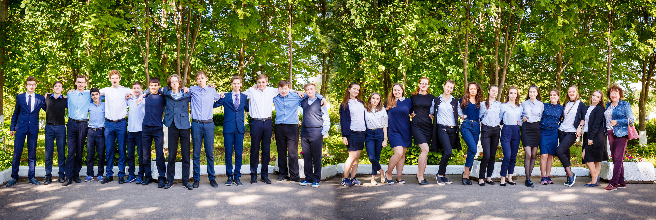 2018 — гимназия — 9Б. ТВОЯ ШКОЛЬНАЯ ИСТОРИЯ — фотограф Юлия Федосеева