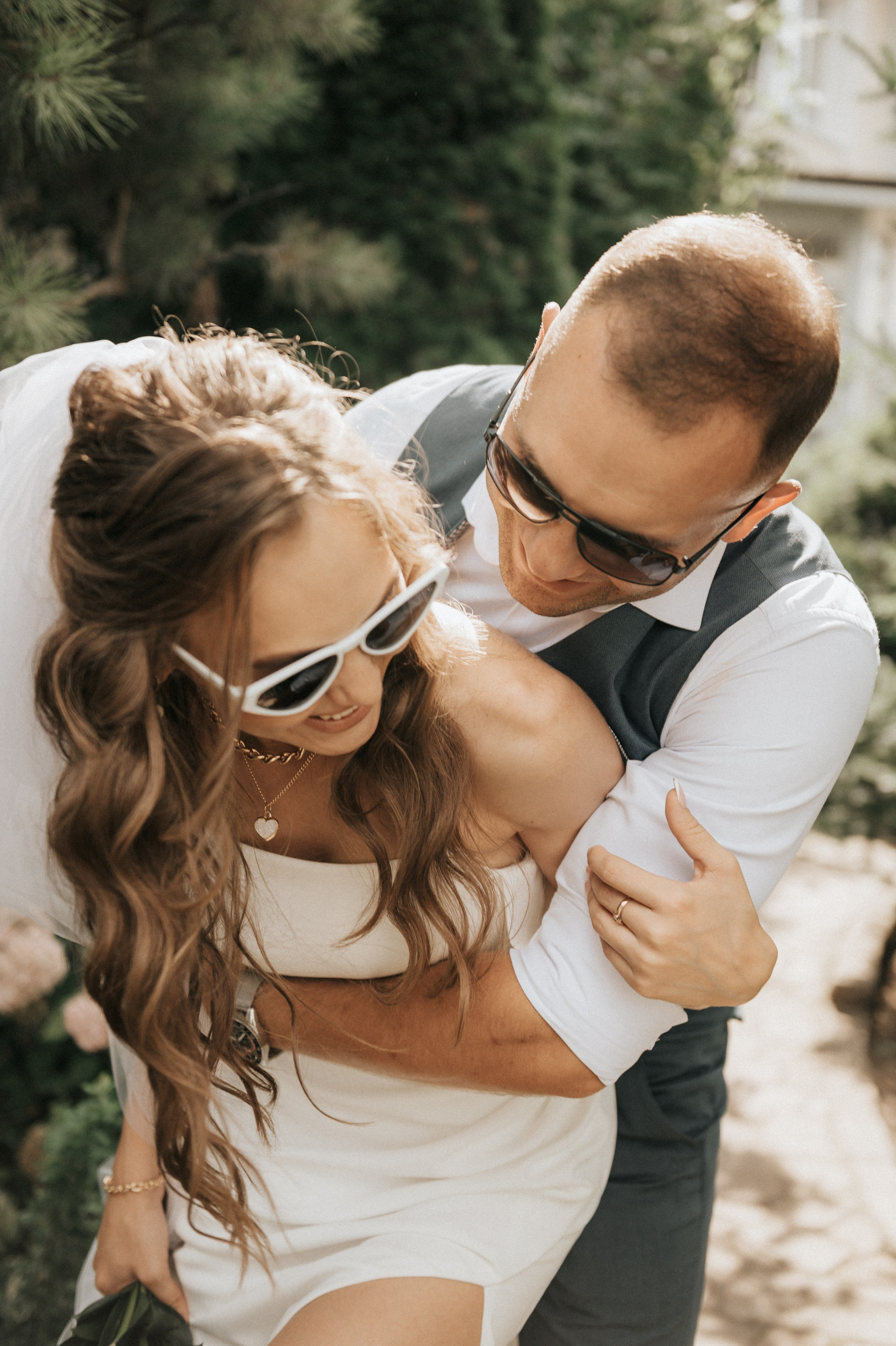 Свадебные фотографии. Фотограф в Барнауле Дарья Бутурлакина. Люби.Цени.Касайся