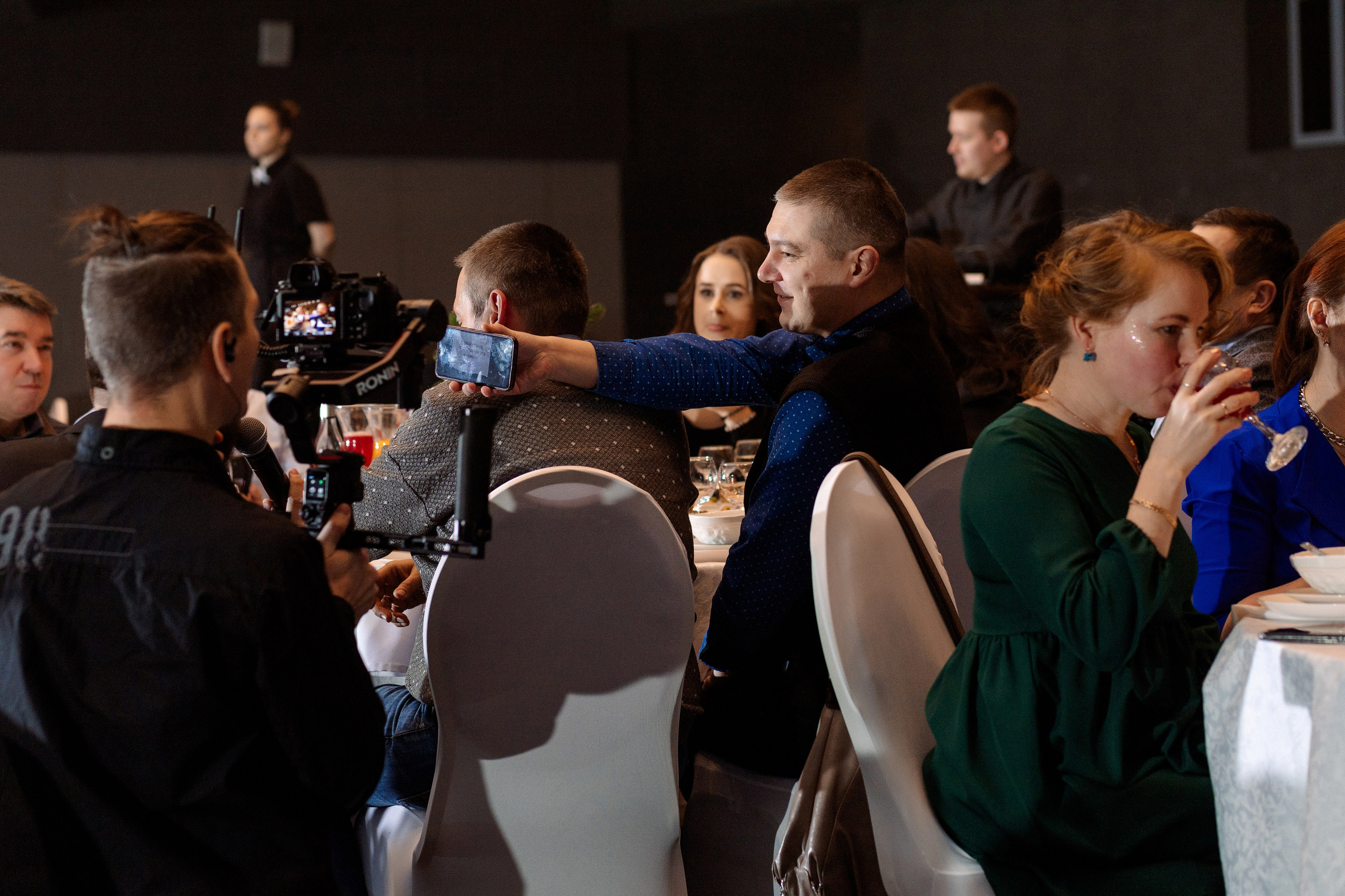 РЕПОРТАЖ: НОВЫЙ ГОД В ДК МЕТАЛЛУРГ. Профессиональный фотограф в Ижевске Леша Петров