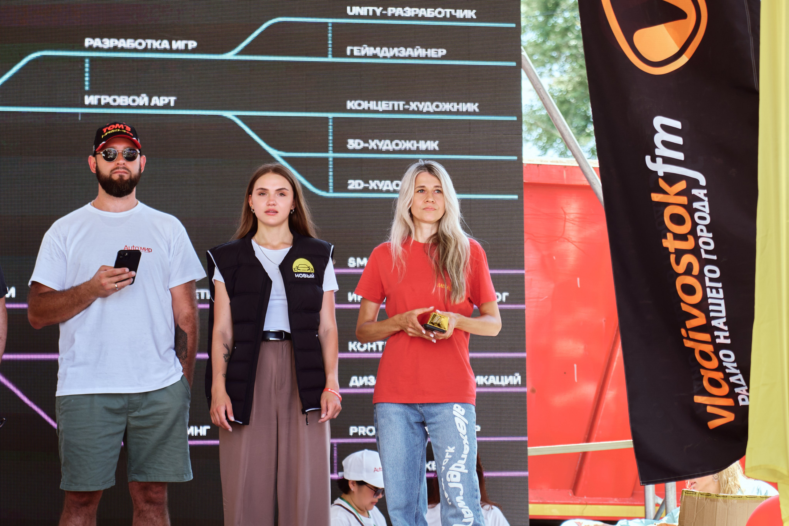 «Auto-салон 2025». Фотограф во Владивостоке