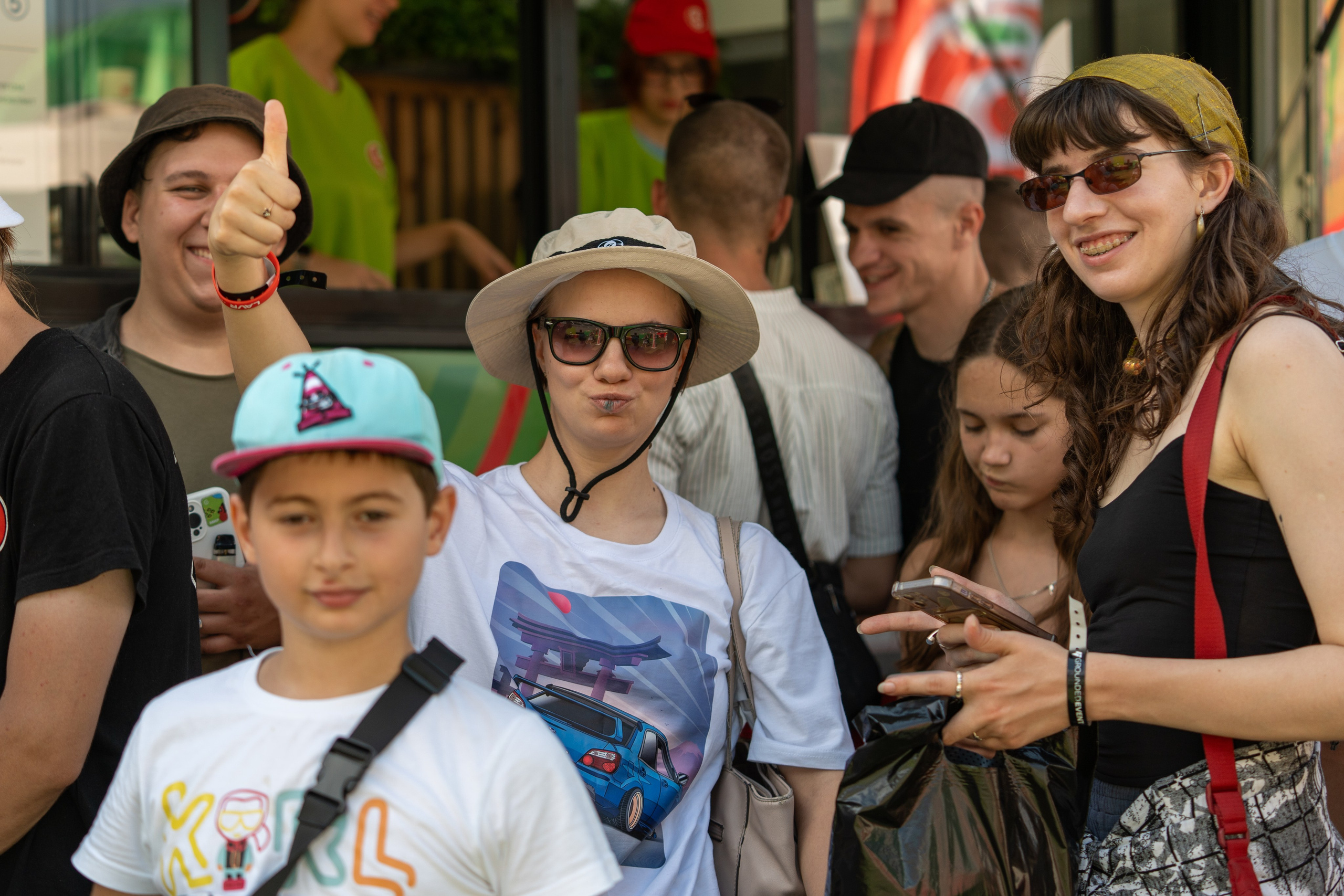 Фотоотчет партнеской интеграции для сети «Пятерочка» на фестивале «Grounded». Репортажный фотограф в Красной Поляне и Сочи Павлюченко Екатерина