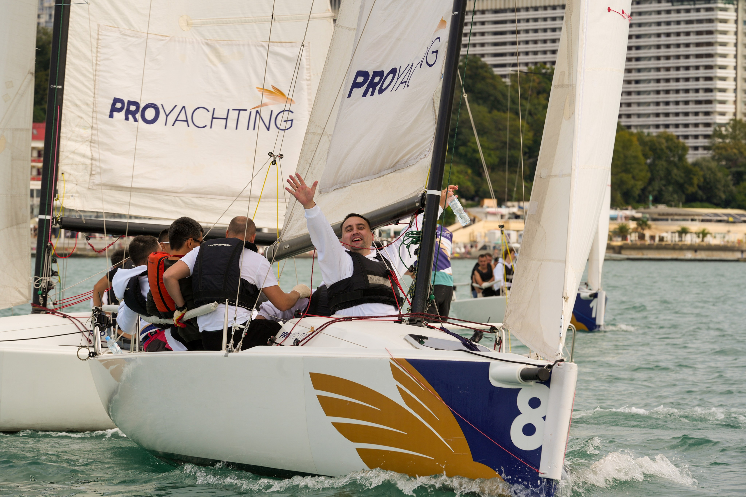 Яхтенная регата для компании Агрегатка. Репортажный фотограф в Красной Поляне и Сочи Павлюченко Екатерина