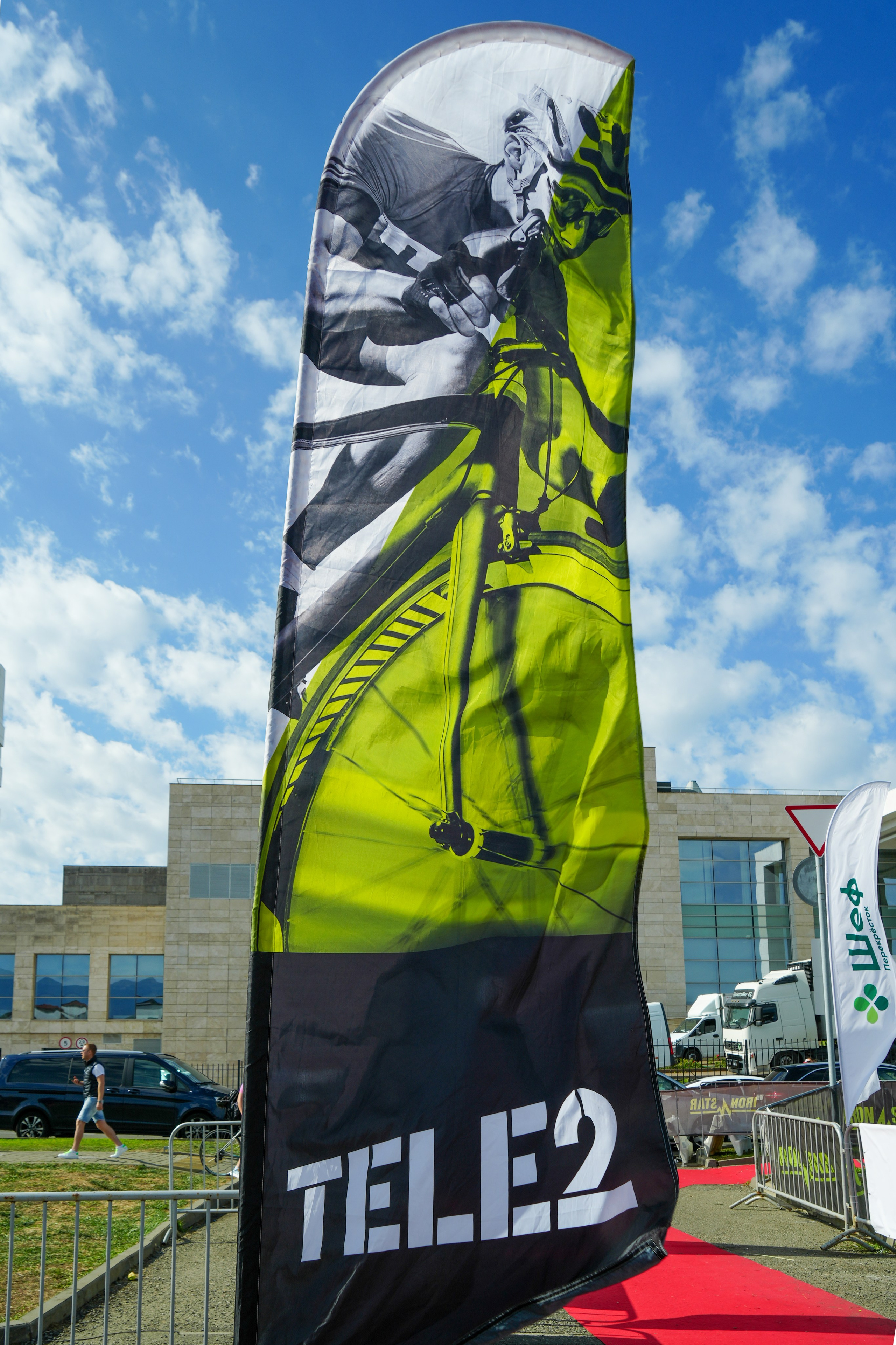 Фотоотчет партнерской интеграции для компании TELE2 на фестивале Ironstar. Репортажный фотограф в Красной Поляне и Сочи Павлюченко Екатерина