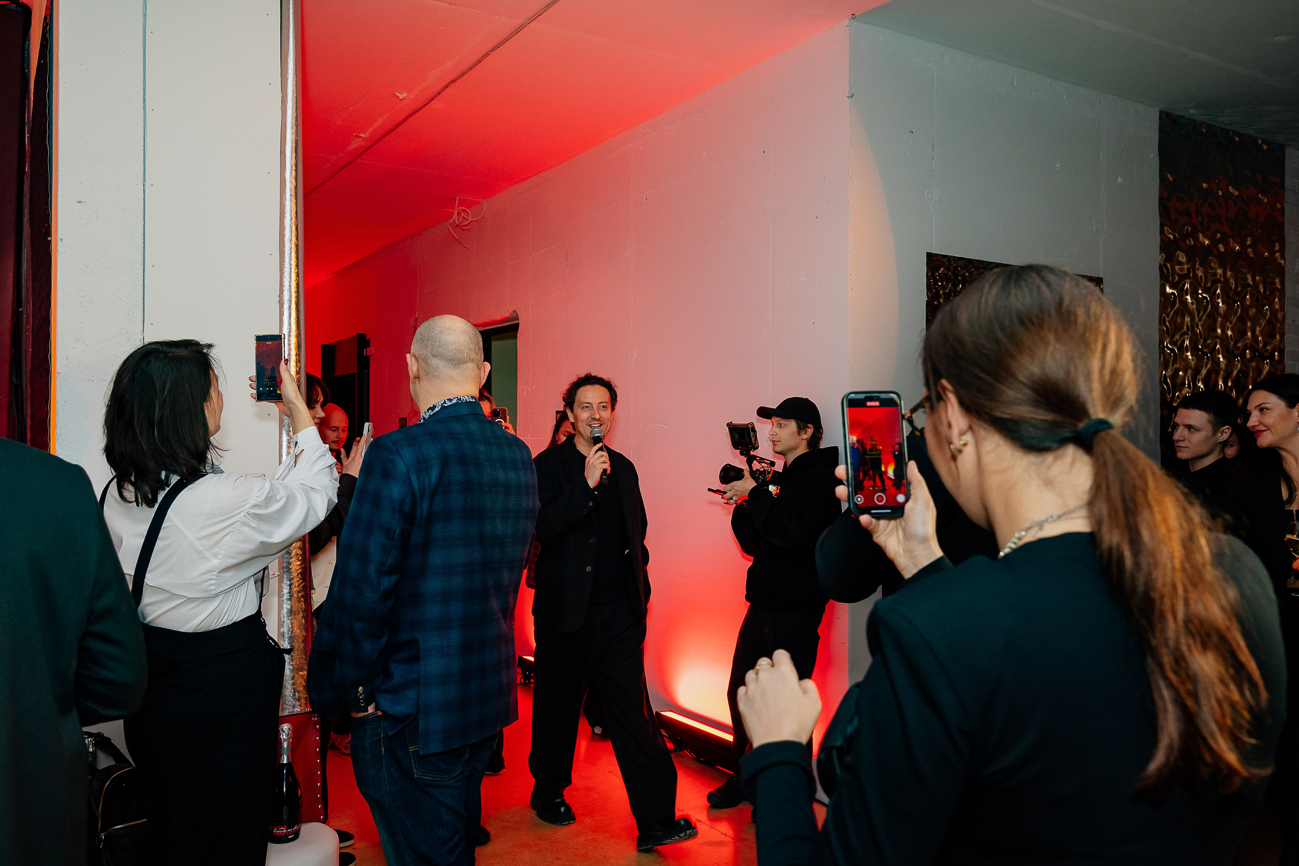 Квартирник «Разговоры на высоте». Фотограф в Новосибирске Виктория Смирнова