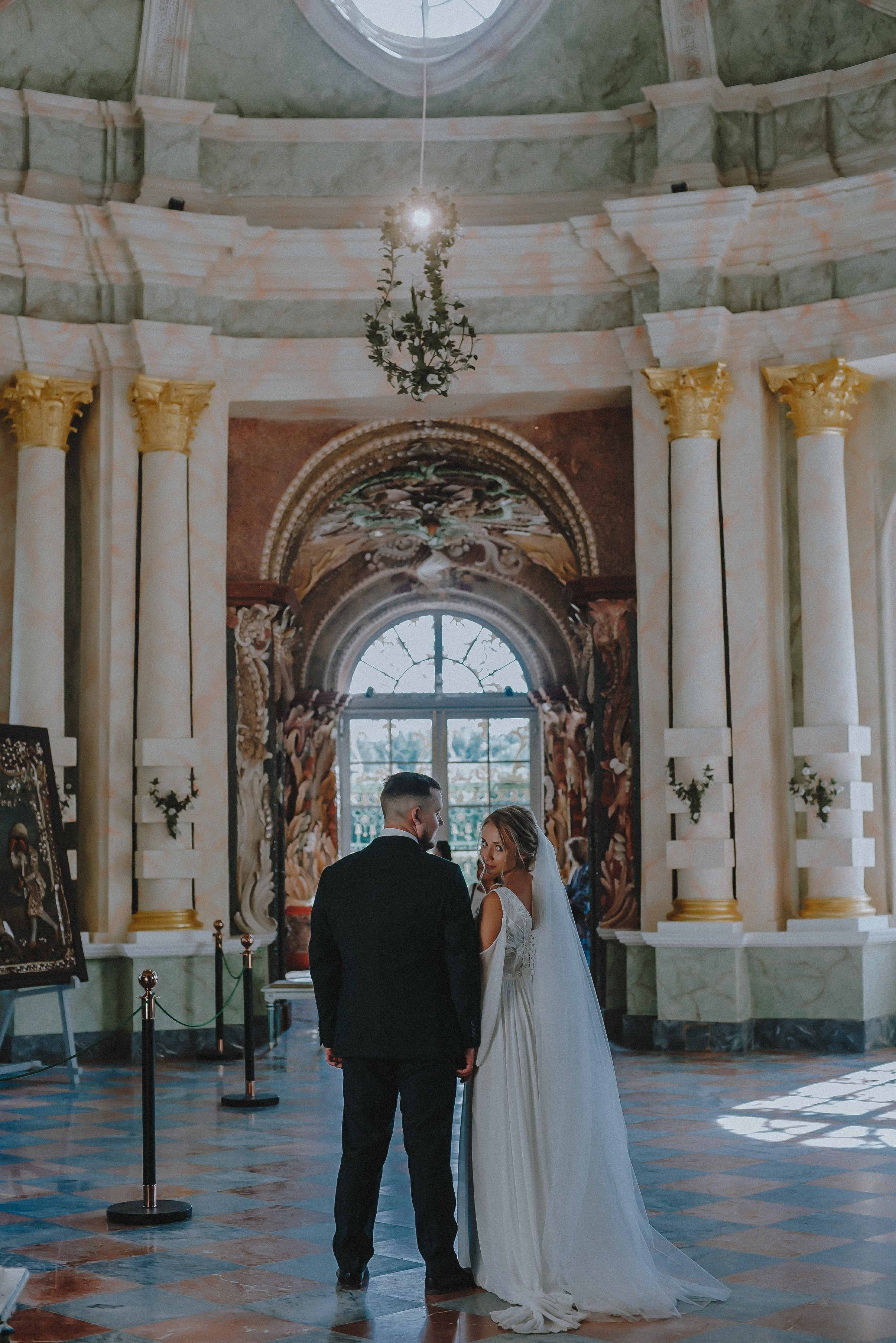 Love.app: Всё для счастливой жизни. Свадебный и семейный фотограф в Москве Сажина Кристина КиМ. Свадебный оператор в Москве Сажин Максим