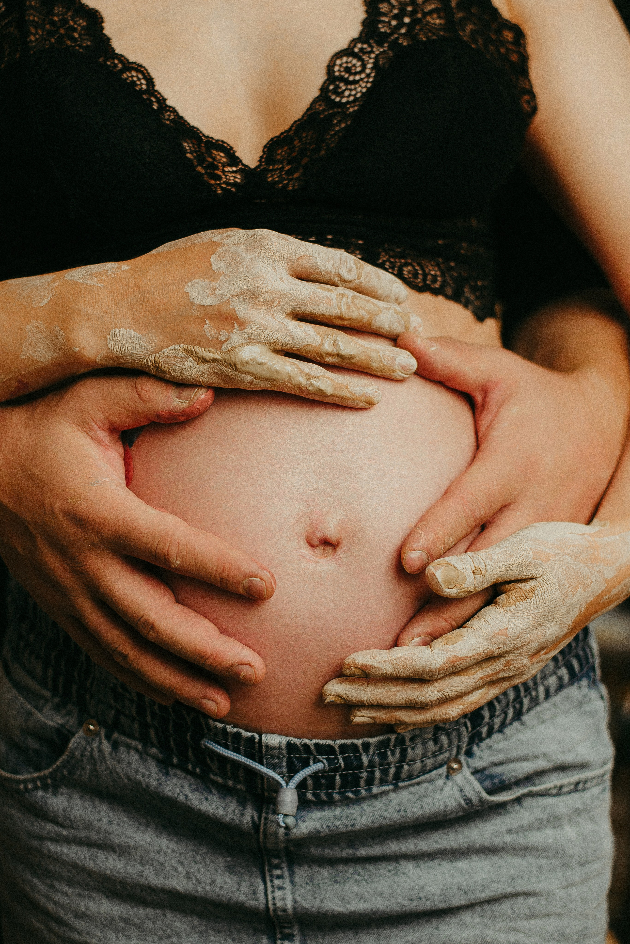 Троицкие в гончарной мастерской. Семейный и детский фотограф Иваново Ксения Азаренкова