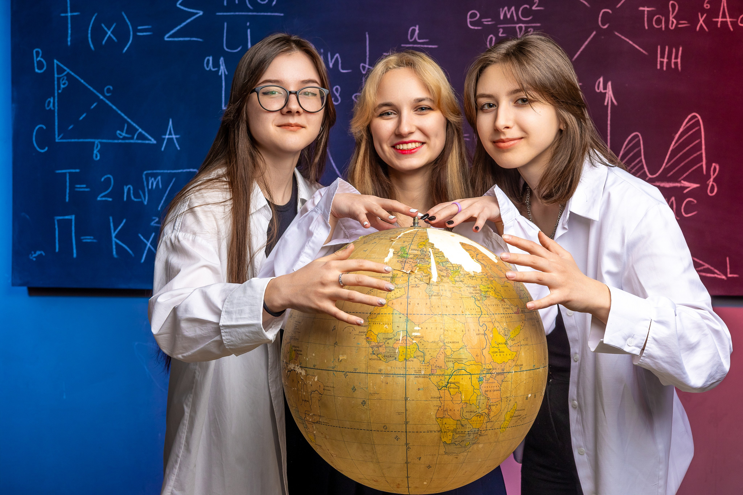 9-11 классы. Стильные выпускные альбомы в Перми