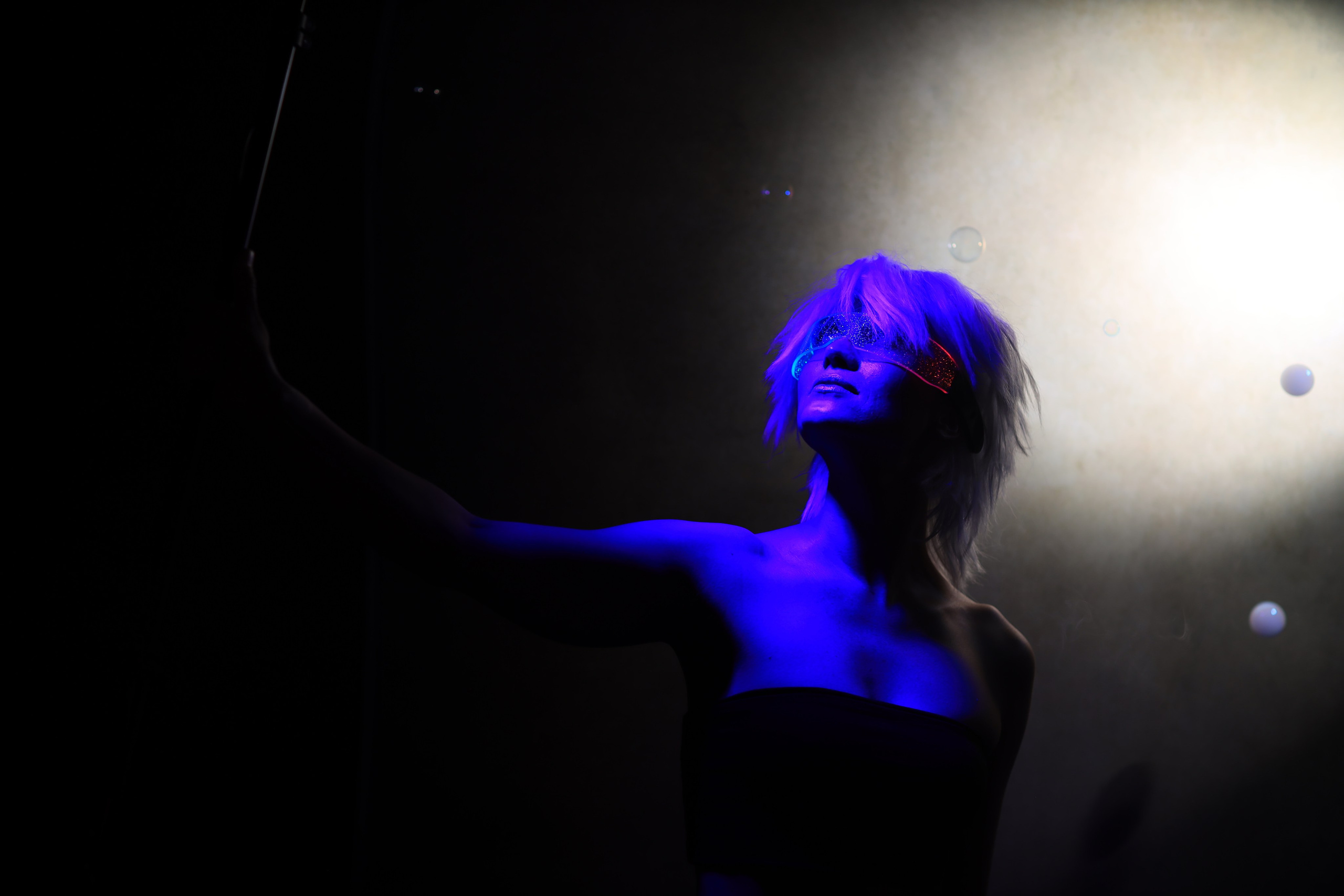 Неон и дым. Съемка в студии под ваш запрос, студийные съемки, фотографии архитектурных объектов — Александр Евстигнеев — фотограф Москва