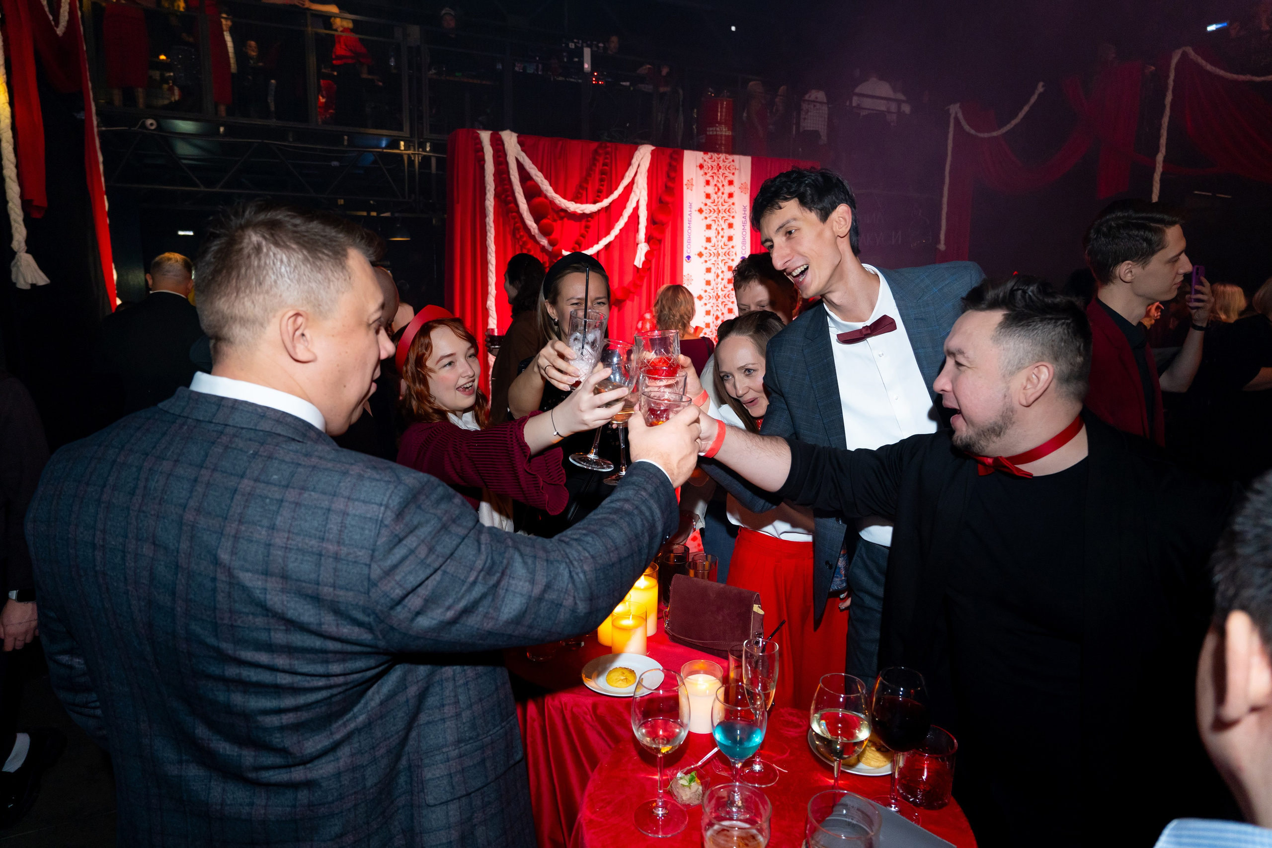 Новогодний корпоратив Совкомбанк 2025. Фотограф в Екатеринбурге Юрий Кутаев