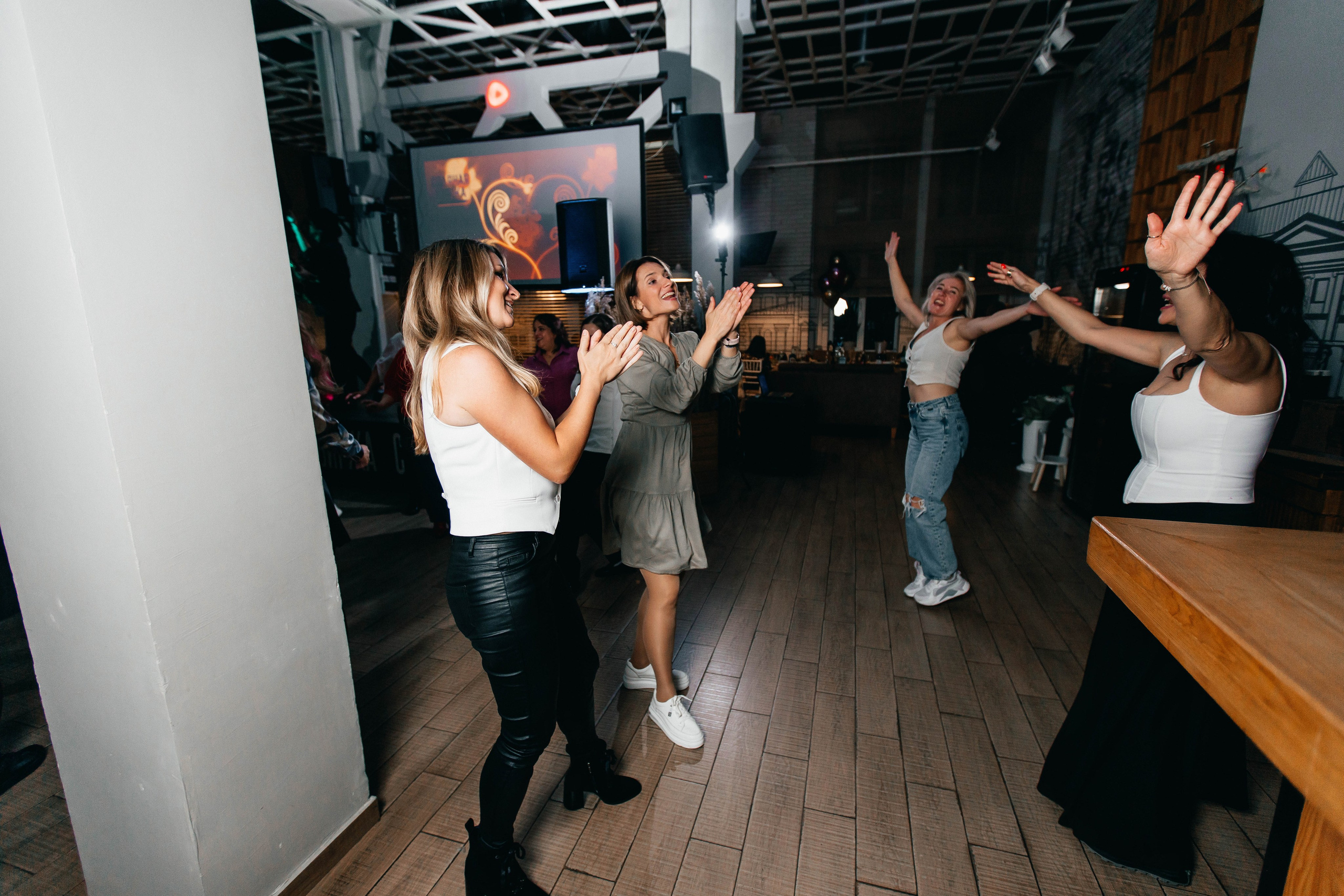 Корпоративы и Новый Год. Свадебный и семейный фотограф в Нижнем Новгороде и Москве Сергей Полян