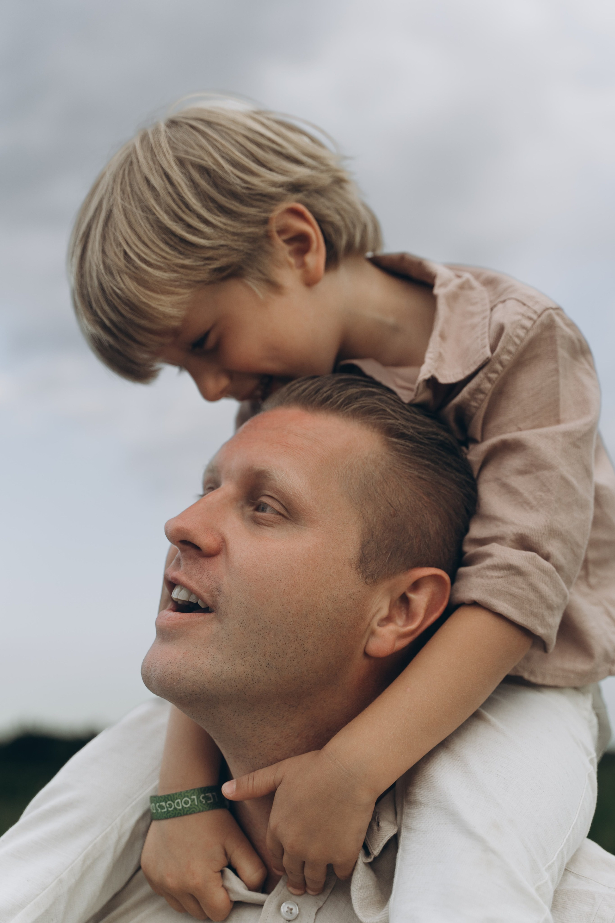 Steve&Anna. Photographe à Nîmes — portraits doux, sincères et lumineux