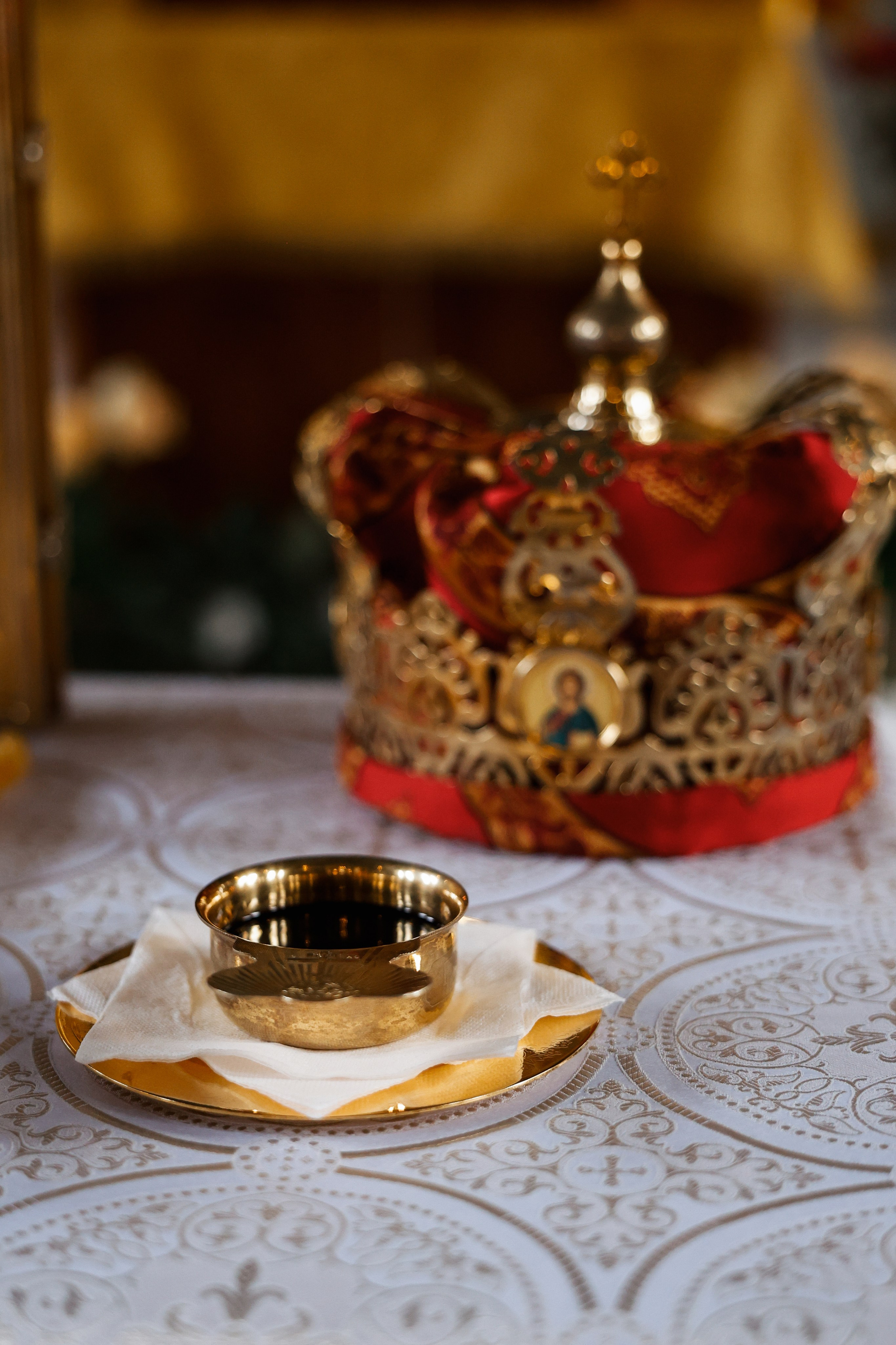 Венчание в Церкви Успения Пресвятой Богородицы в Химках. Фотограф Анастасия Залевская