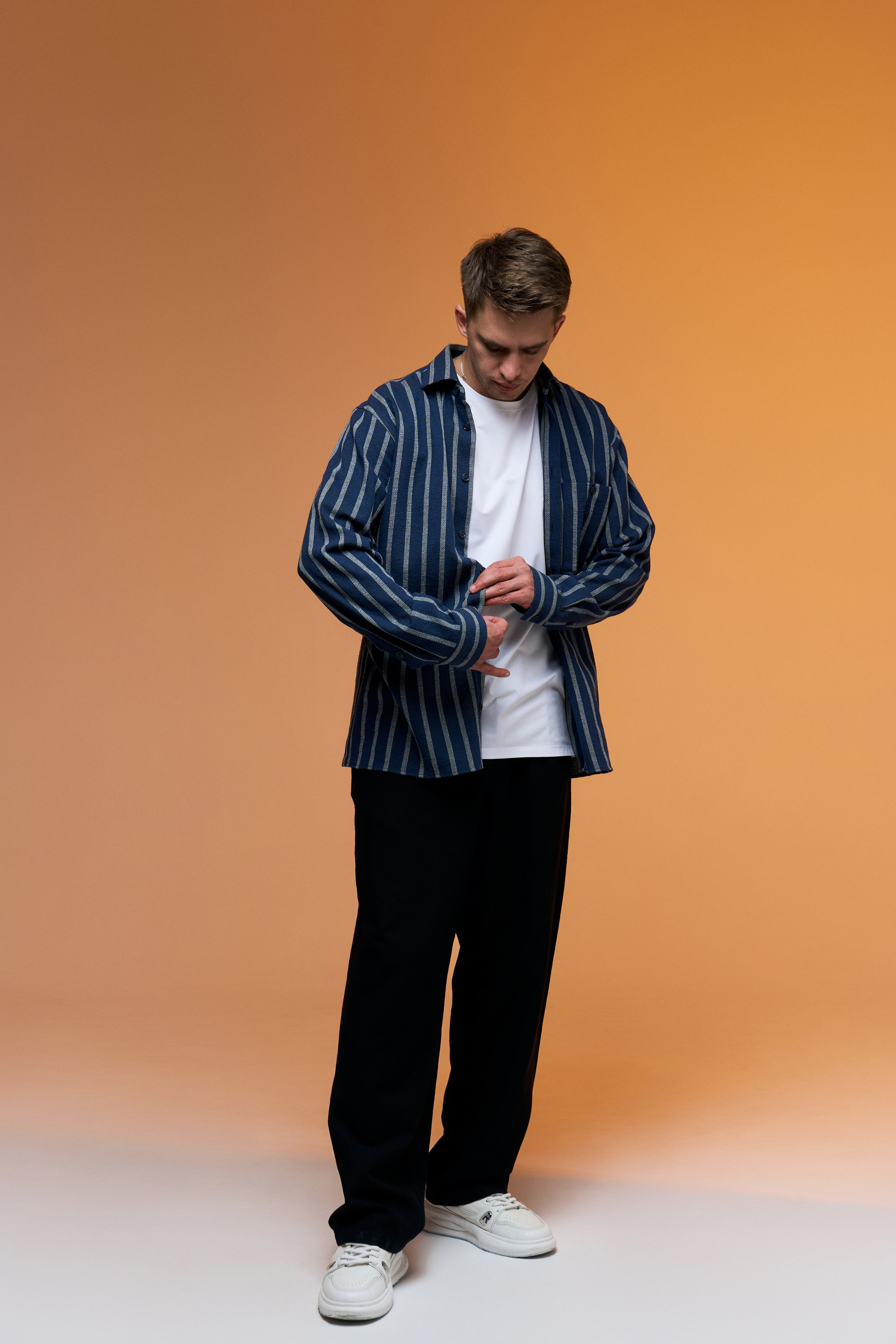 Студийная для бренда. Иван Упоров — фотограф, рилсмейкер чебоксары