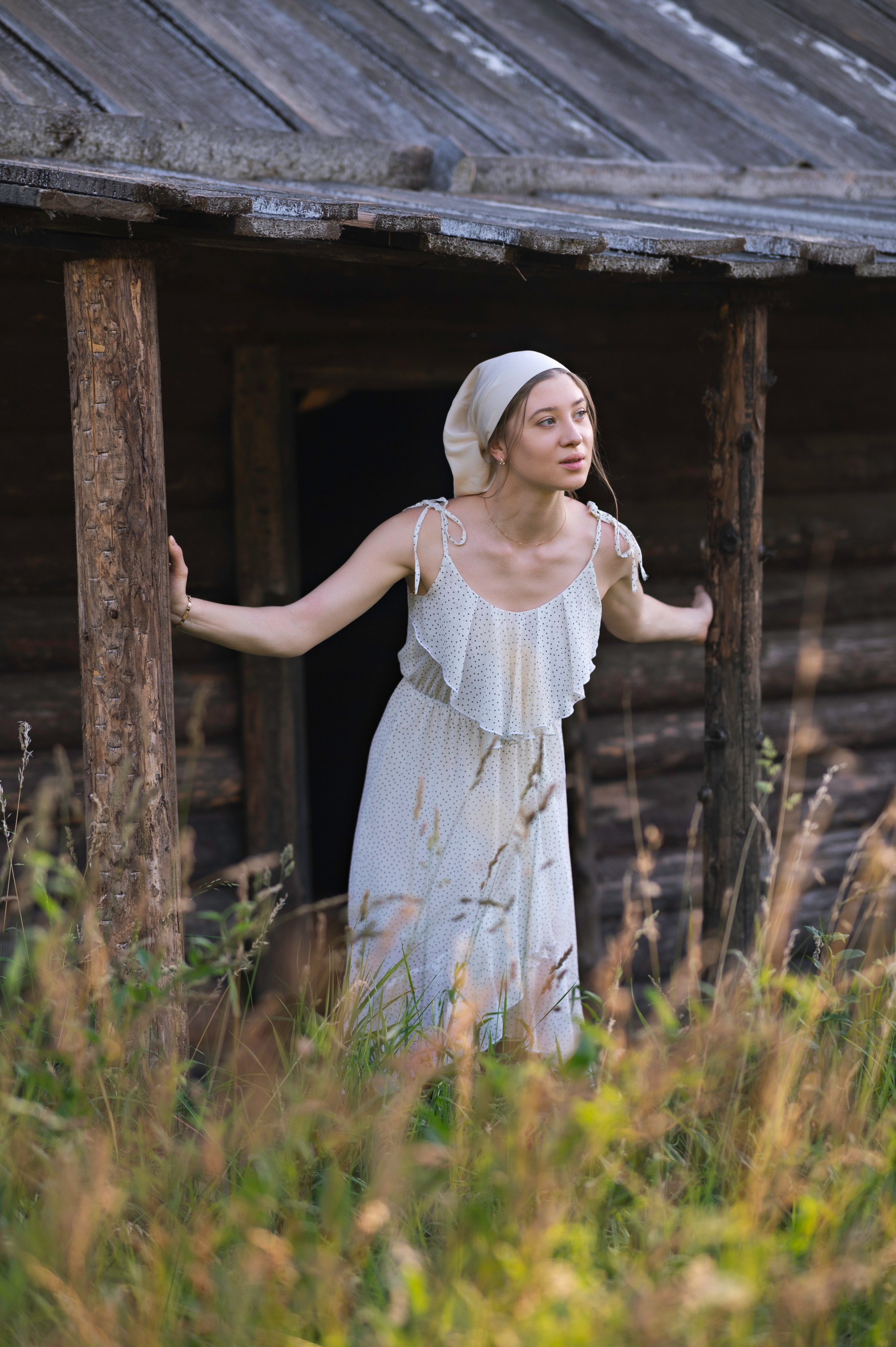 Анастасия в кинодеревне (Горки Ленинские)