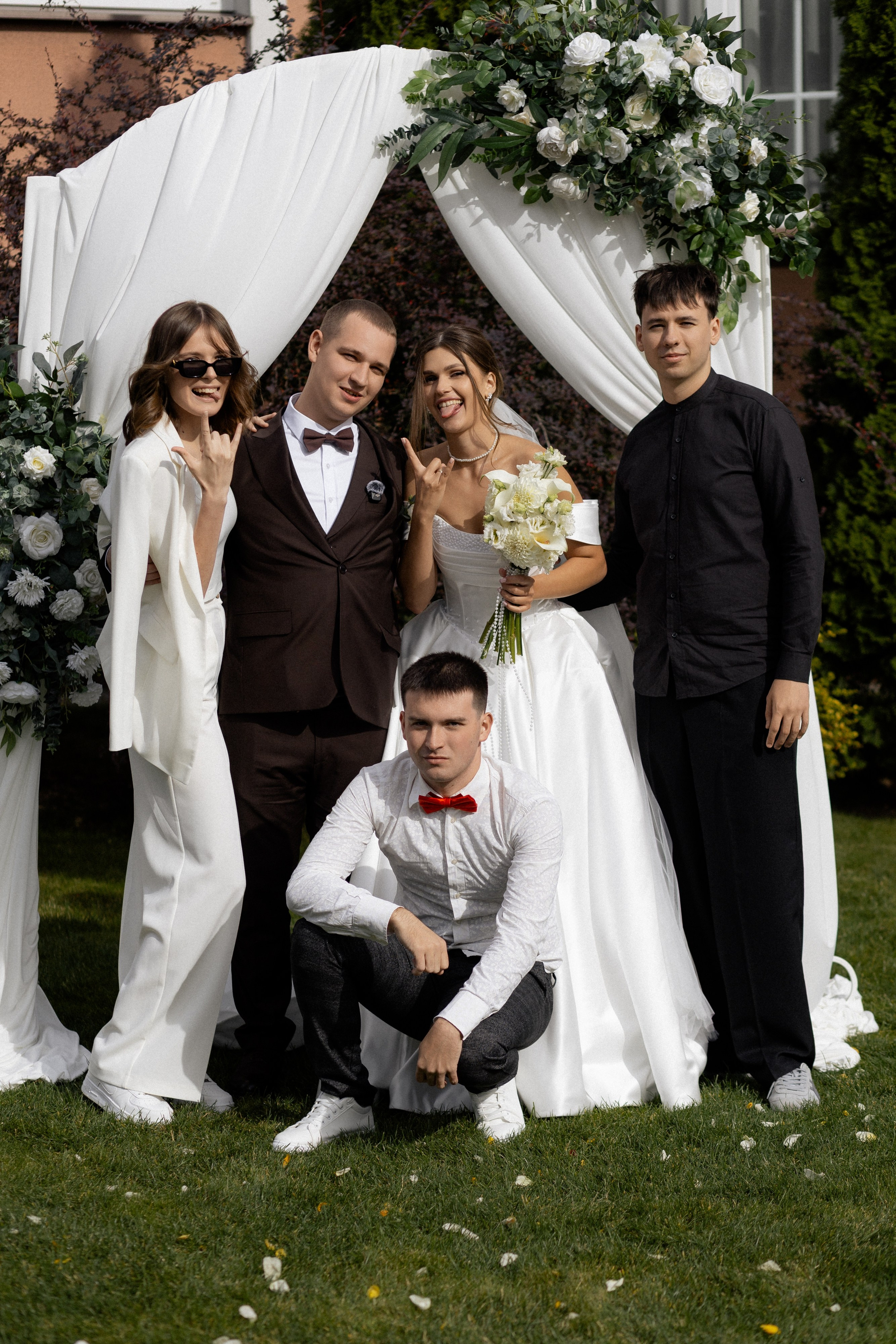 Свадебная фотосессия Анастасии и Игоря в Усадьбе Легенда. Свадебный фотограф в Минске/Беларуси Сергей Спиридонов