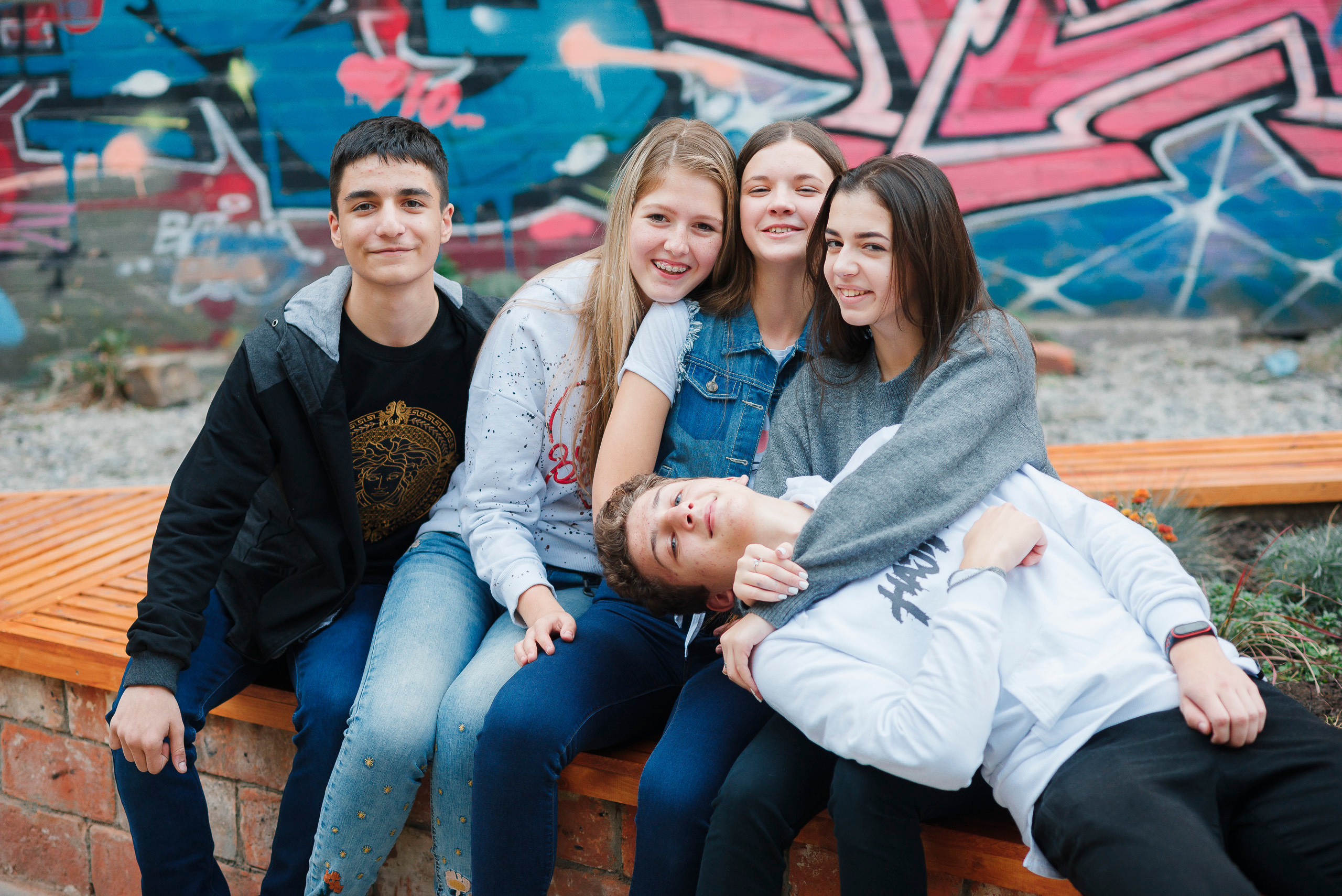 Уличная съемка с граффити. BookVa-выпускные альбомы