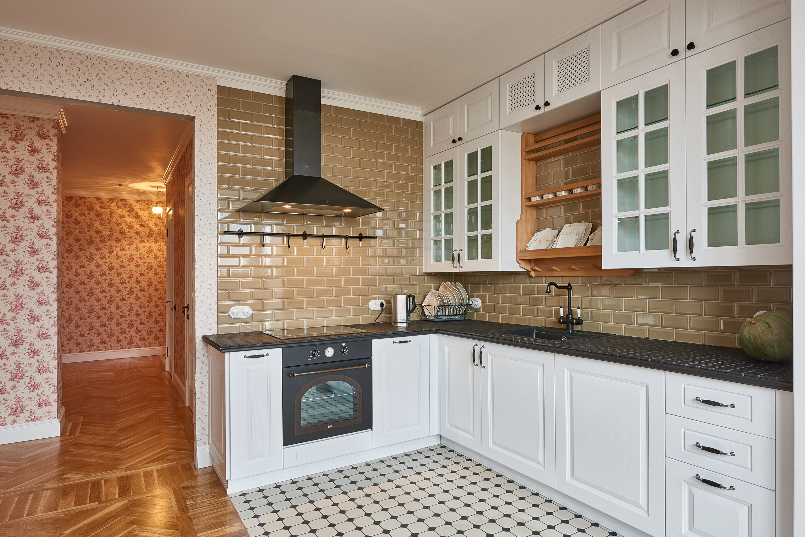 Дизайн интерьера 2-комнатной квартиры в классическом английском стиле в Москве. Ольга Саакян Ι Дизайн интерьера в Москве: планировка, подбор отделочных материалов, чертежи для строителей и надзор за ремонтом квартиры