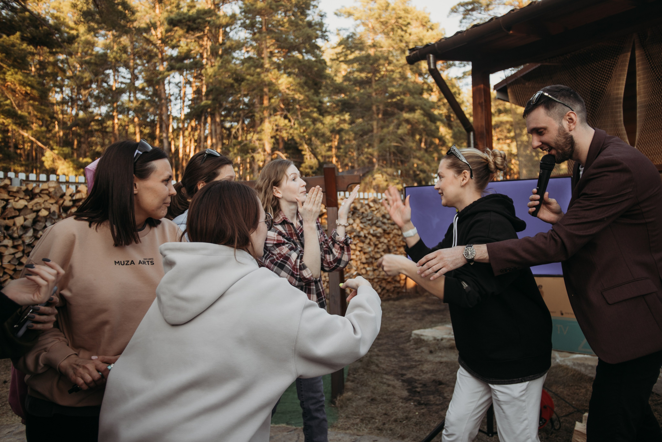 Корпоратив Muza_Arts. Венера Гайн. Репортажный фотограф  Тюмень. Обучение фотографии с 0