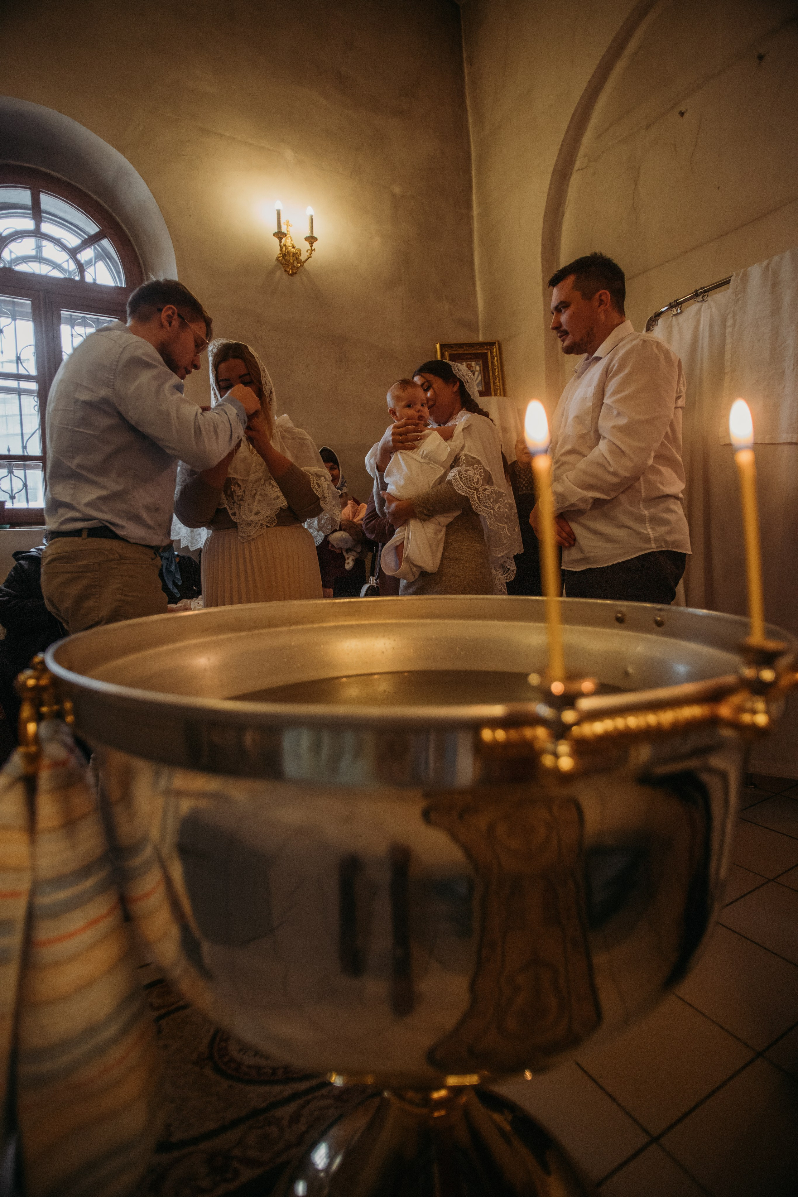 Крещение Аглаи. Венера Гайн. Репортажный фотограф  Тюмень. Обучение фотографии с 0