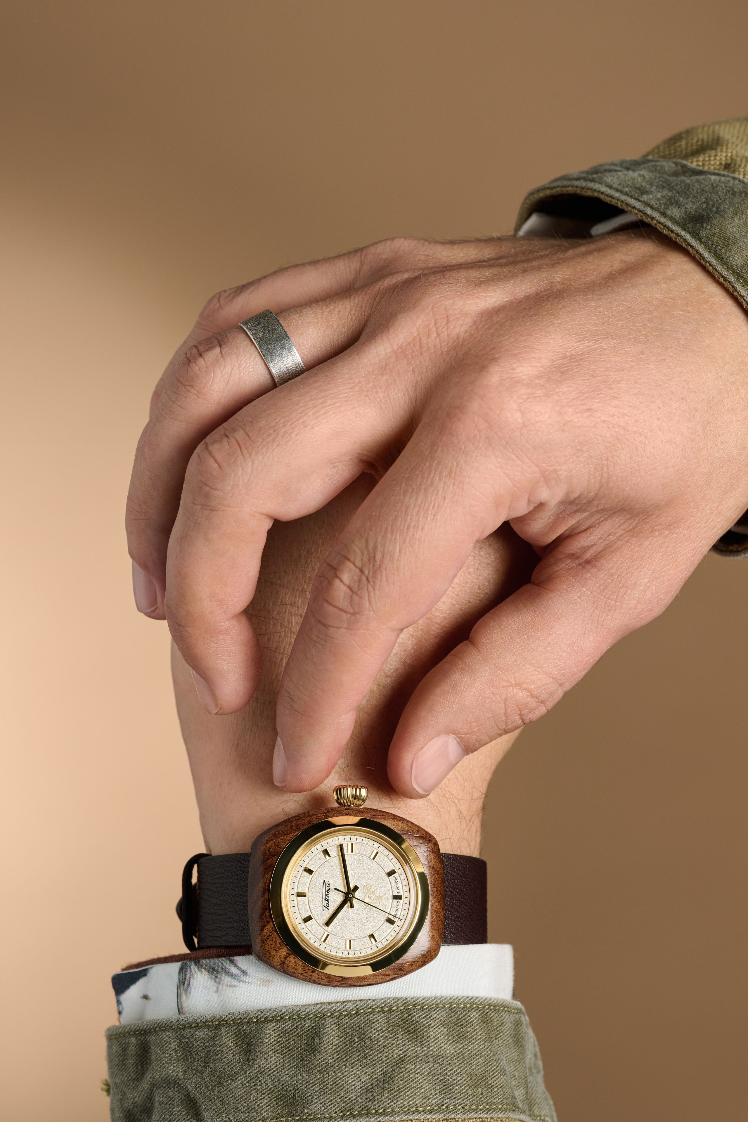 Ph: Anton Sokolov                                                                                                  Retoucher: @retouch.komissarova  