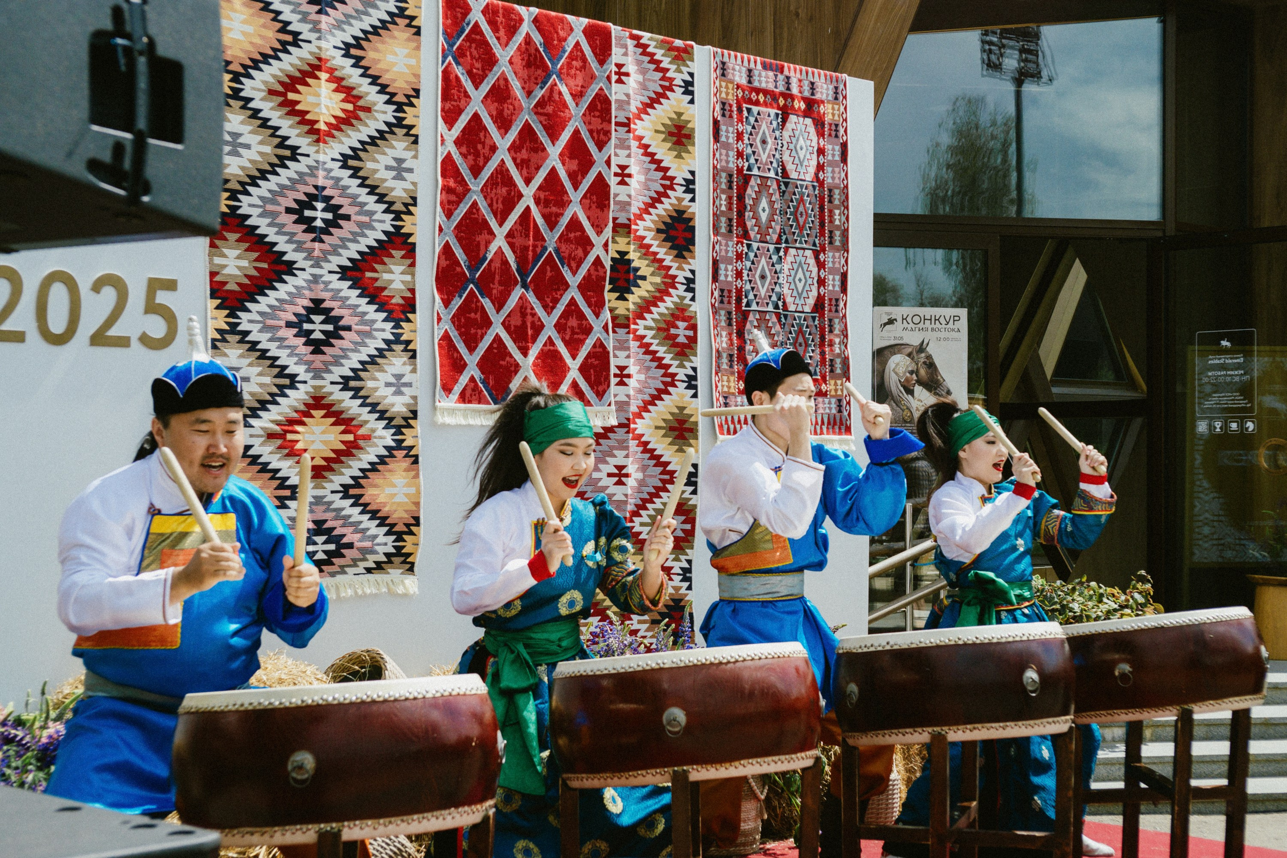 Emerald Stables CUP 2025. Бэкстейдж и репортажный фотограф в Москве Артем Онацко