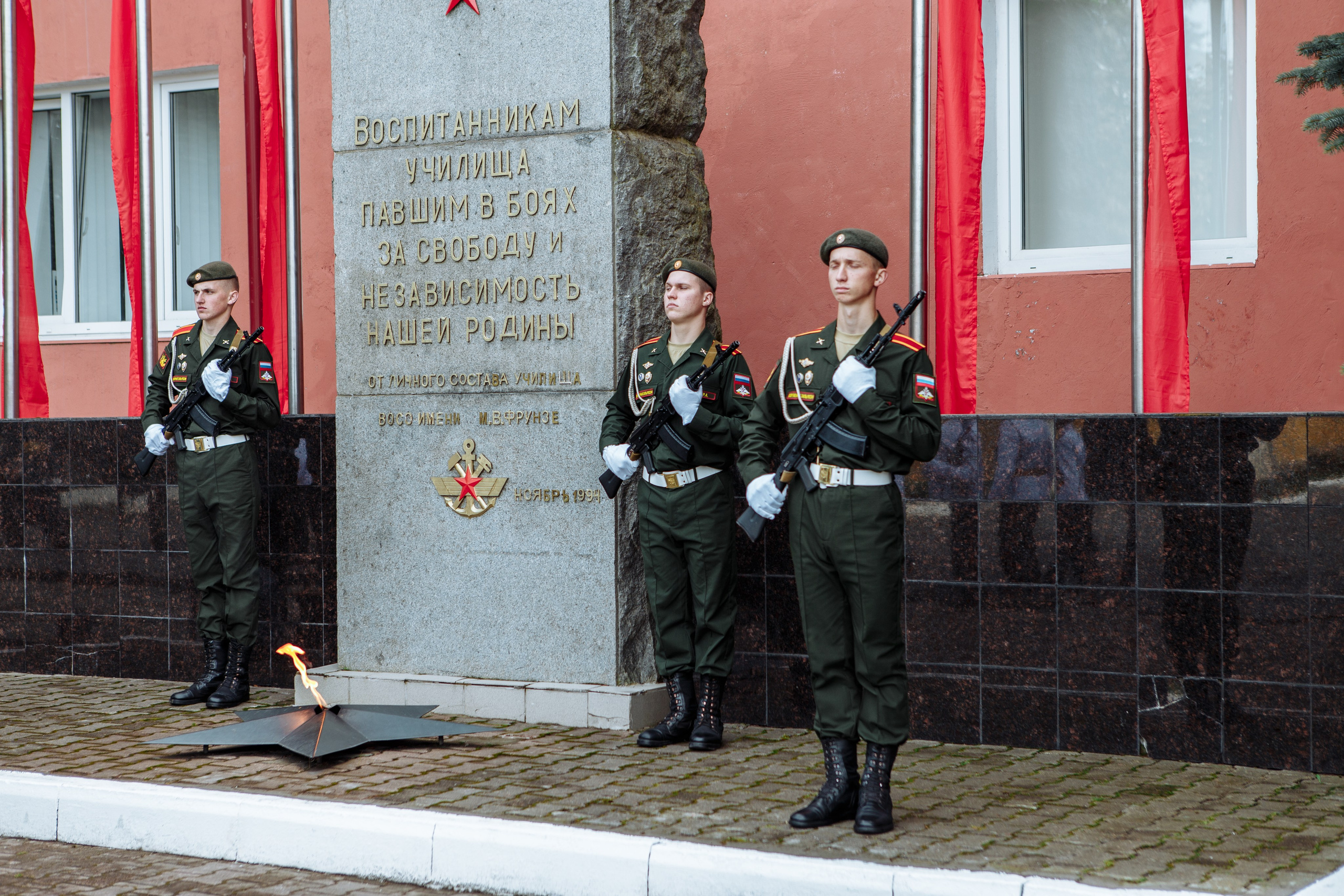 Фото выпускного кадетского училища