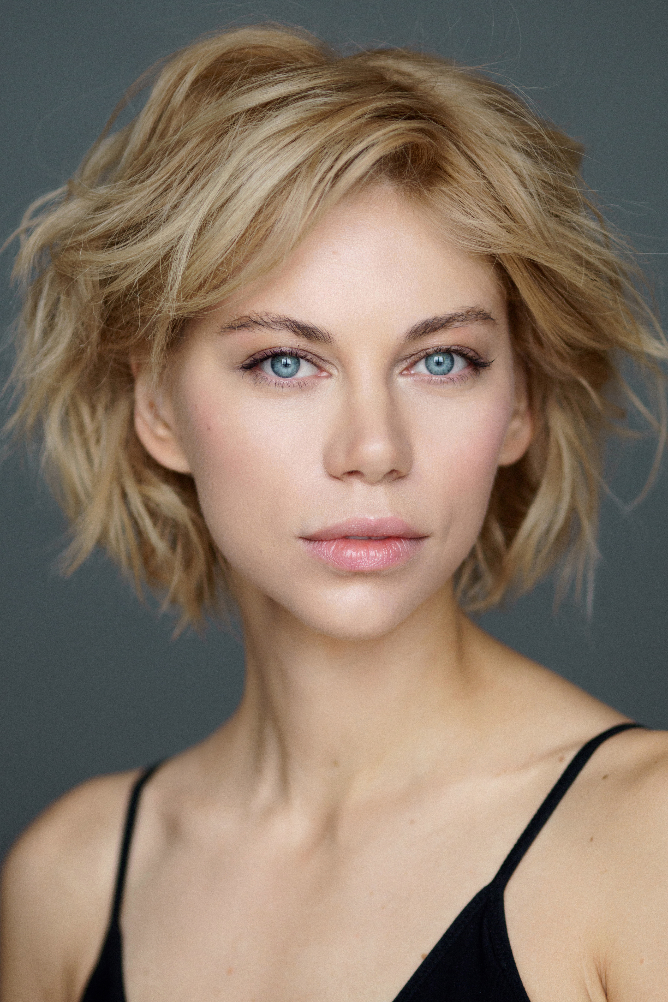 Актёрские портреты. Актёрский хэдшот. Профессиональный фотограф в Москве Дмитрий Постнов / Niko Nikolas