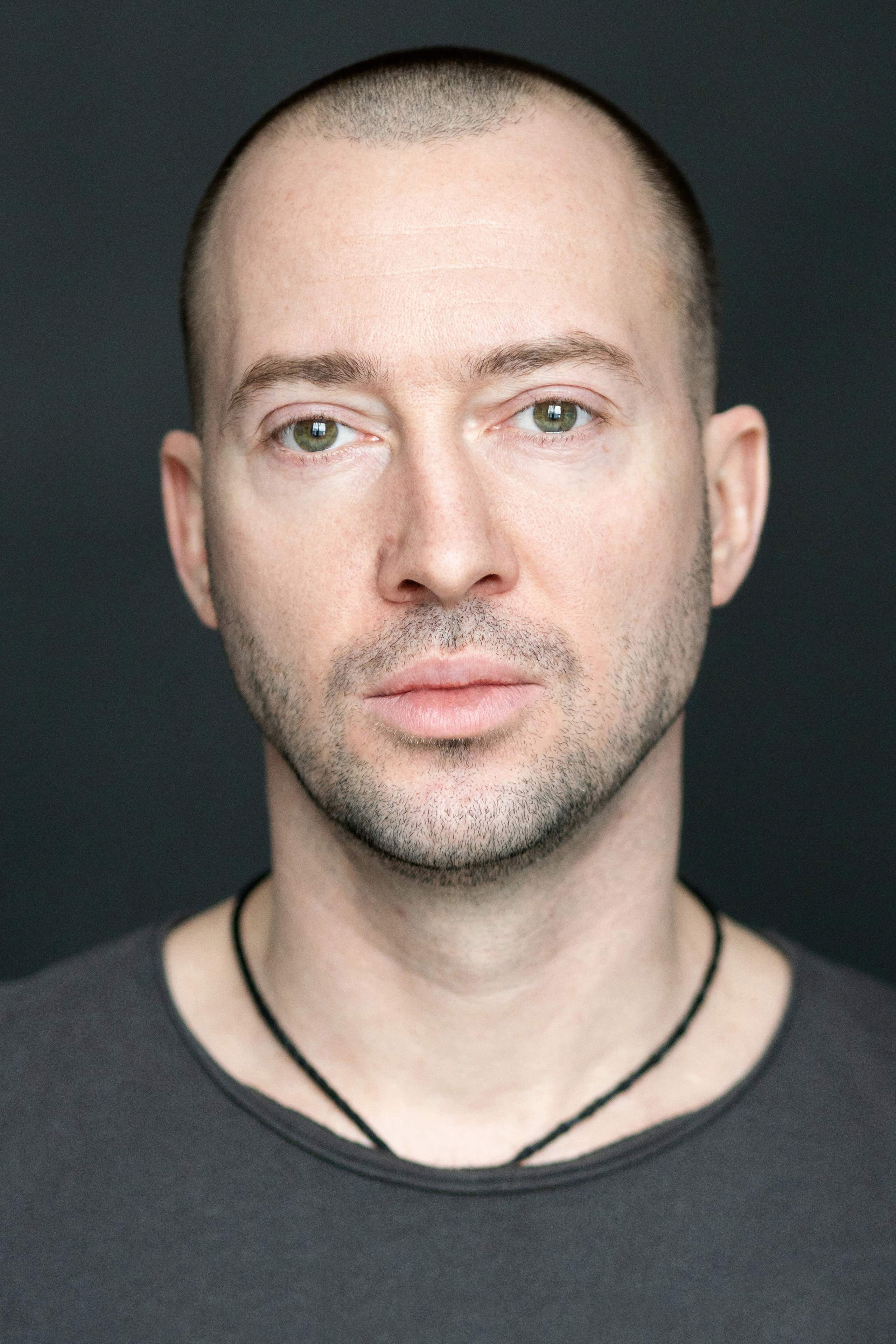 Актёрские портреты. Актёрский хэдшот. Профессиональный фотограф в Москве Дмитрий Постнов / Niko Nikolas