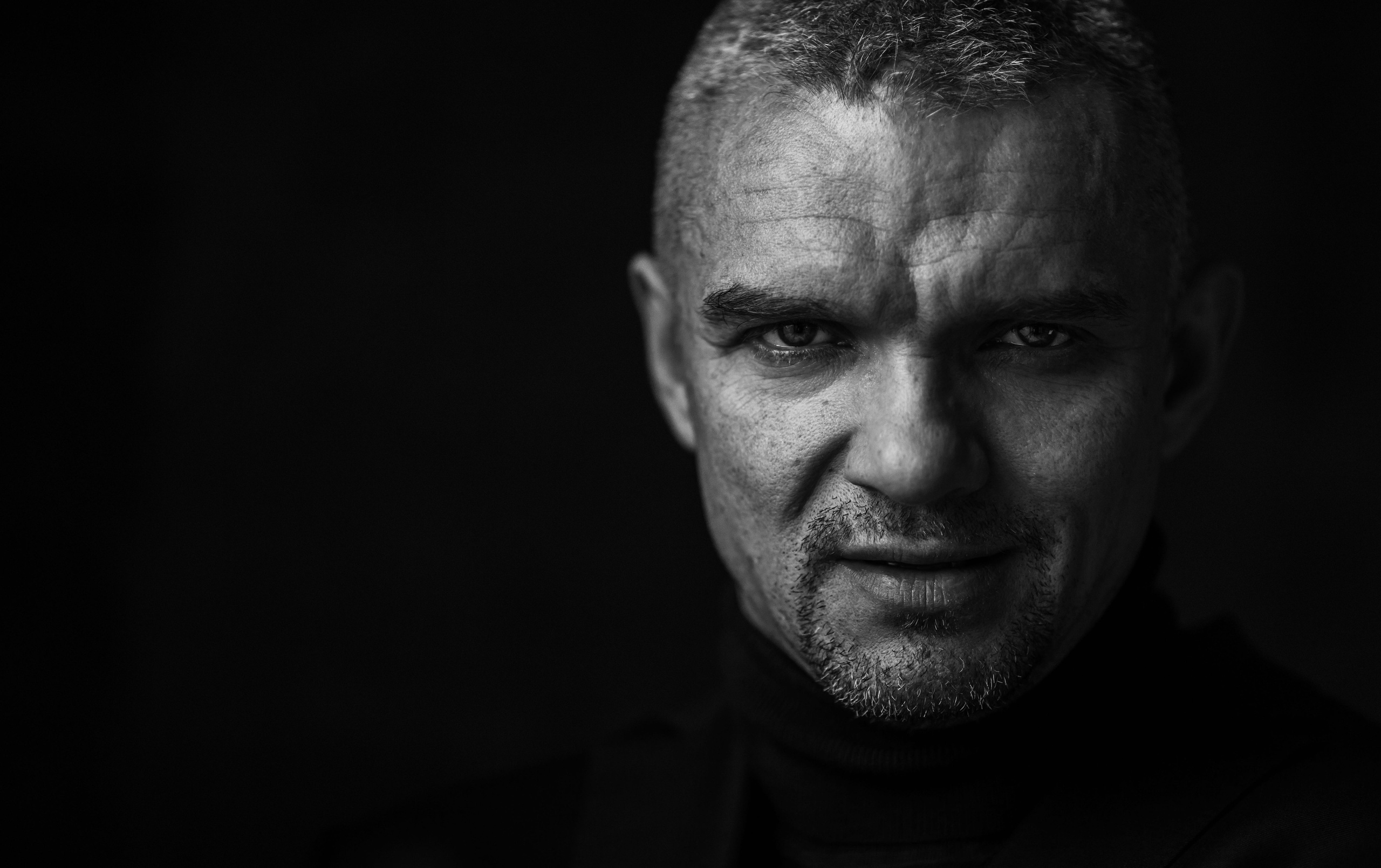 Черно-белая фотография. Женский портрет. Мужской портрет. Профессиональный фотограф в Москве Дмитрий Постнов / Niko Nikolas