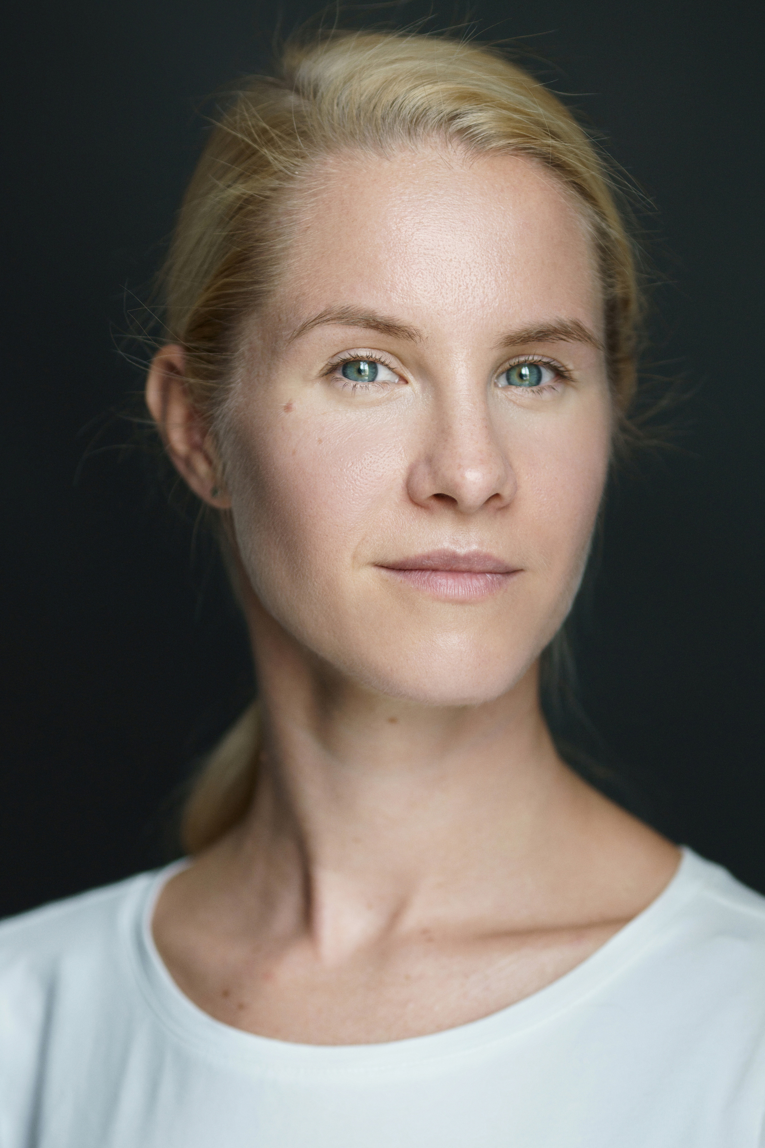 Актёрские портреты. Актёрский хэдшот. Профессиональный фотограф в Москве Дмитрий Постнов / Niko Nikolas