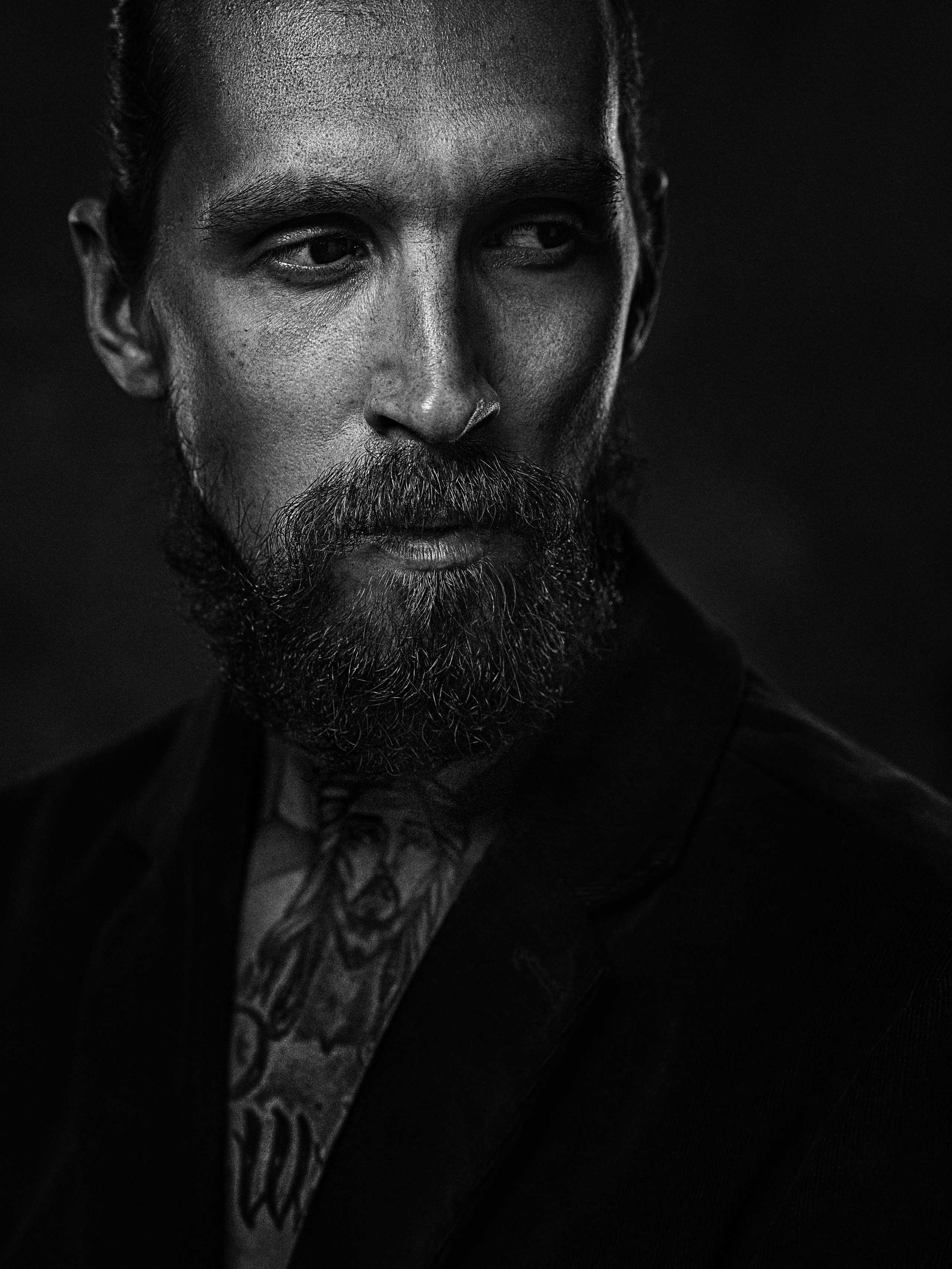 Черно-белая фотография. Женский портрет. Мужской портрет. Профессиональный фотограф в Москве Дмитрий Постнов / Niko Nikolas