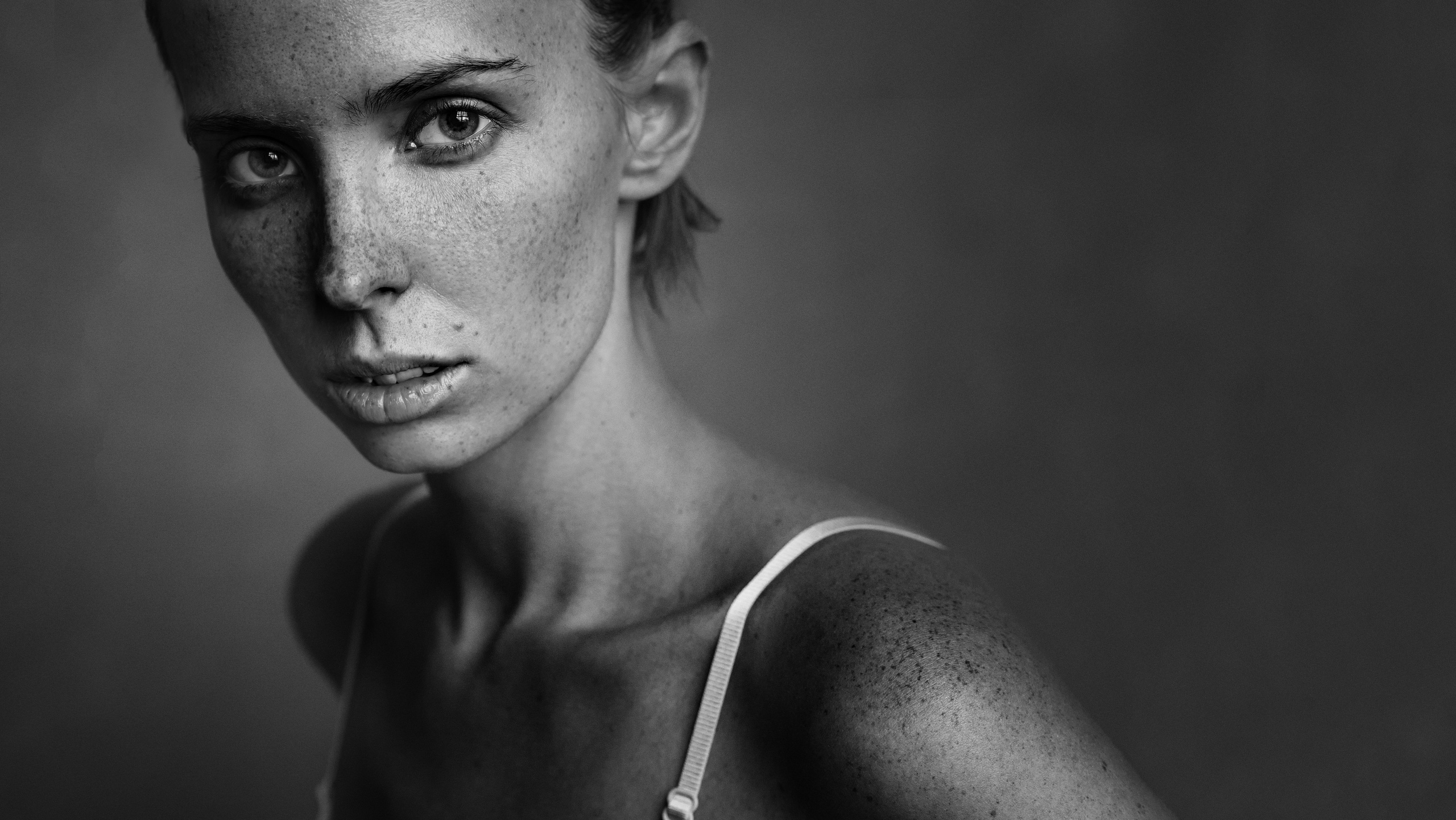 Черно-белая фотография. Женский портрет. Мужской портрет. Профессиональный фотограф в Москве Дмитрий Постнов / Niko Nikolas