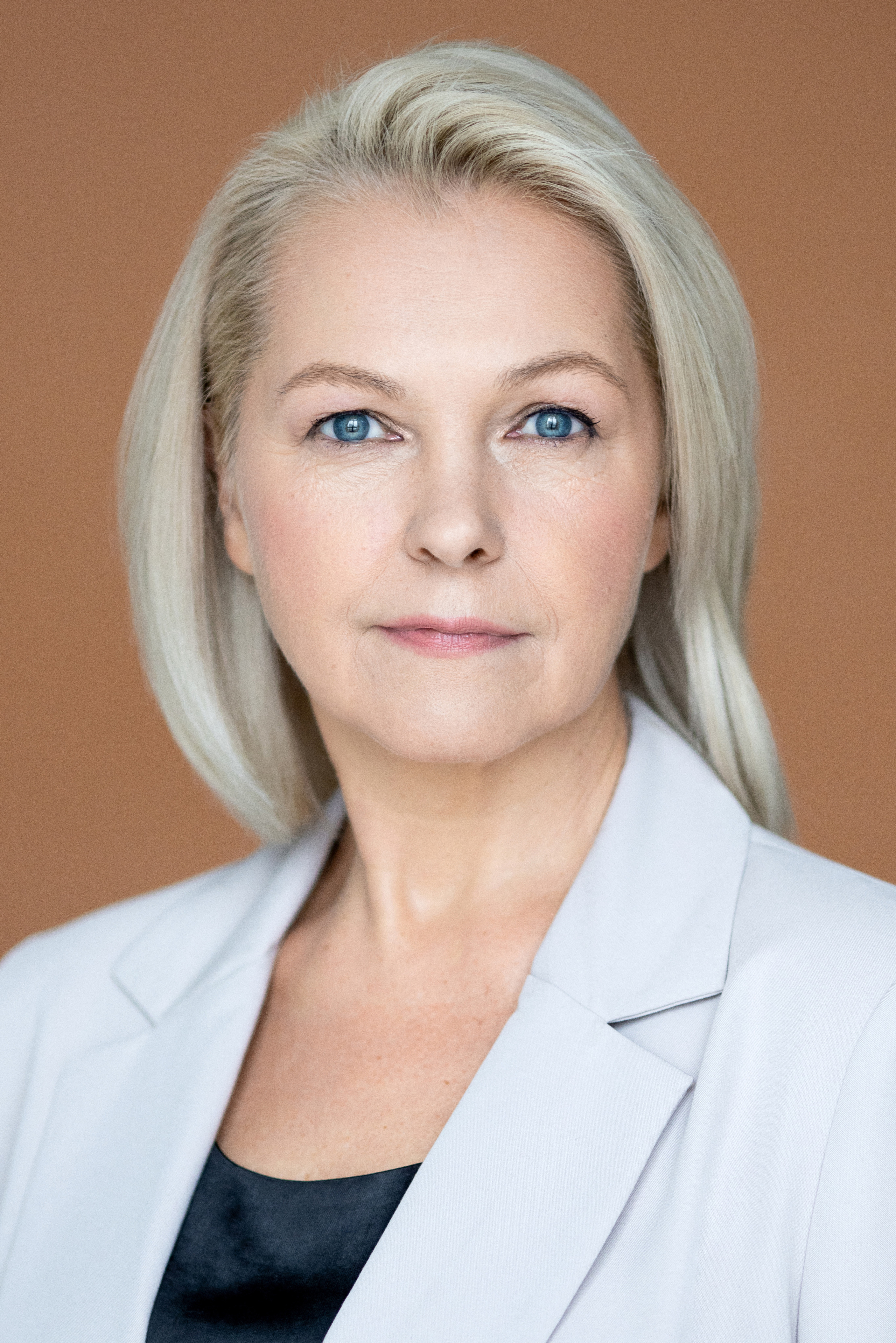 Актёрские портреты. Актёрский хэдшот. Профессиональный фотограф в Москве Дмитрий Постнов / Niko Nikolas