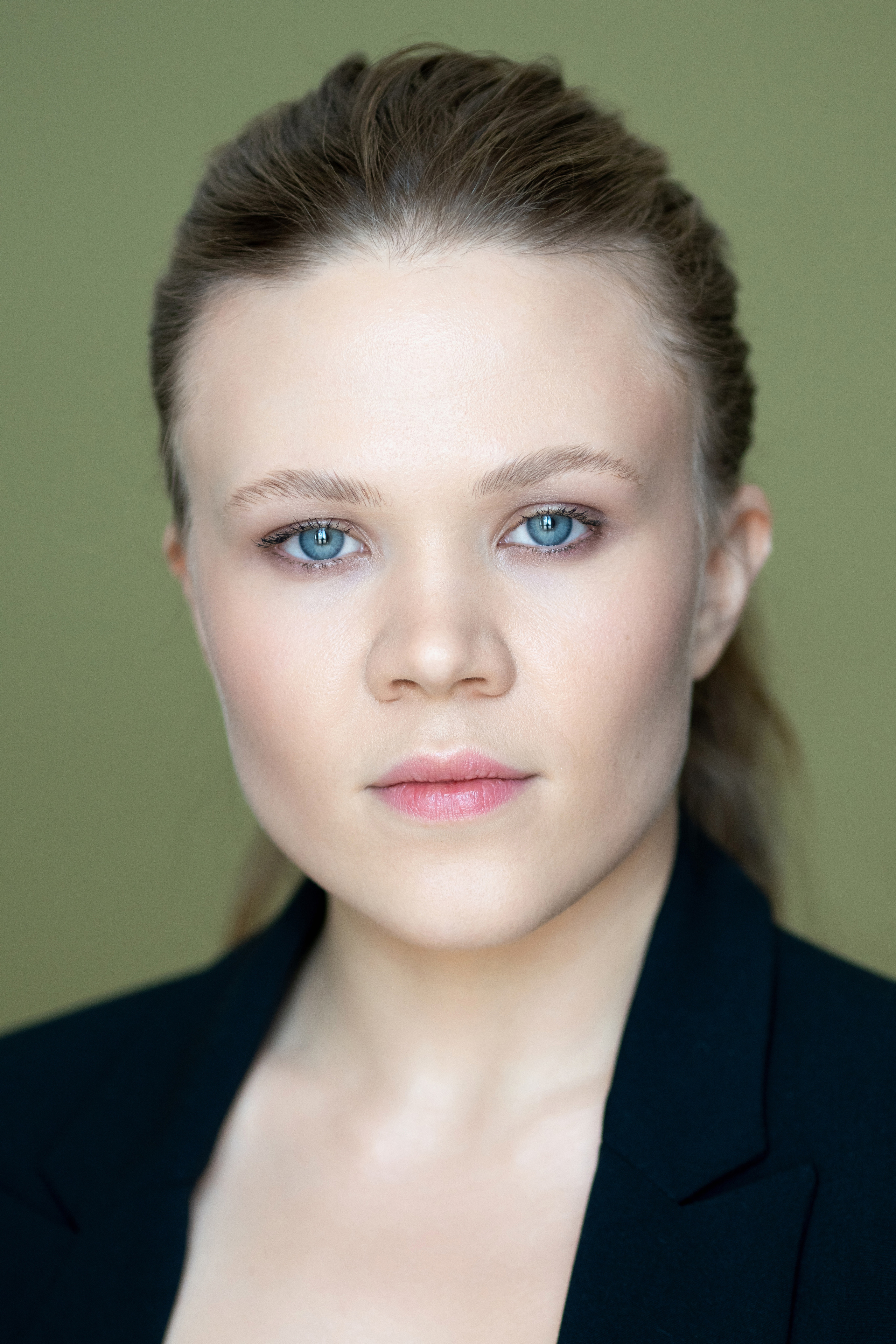 Актёрские портреты. Актёрский хэдшот. Профессиональный фотограф в Москве Дмитрий Постнов / Niko Nikolas