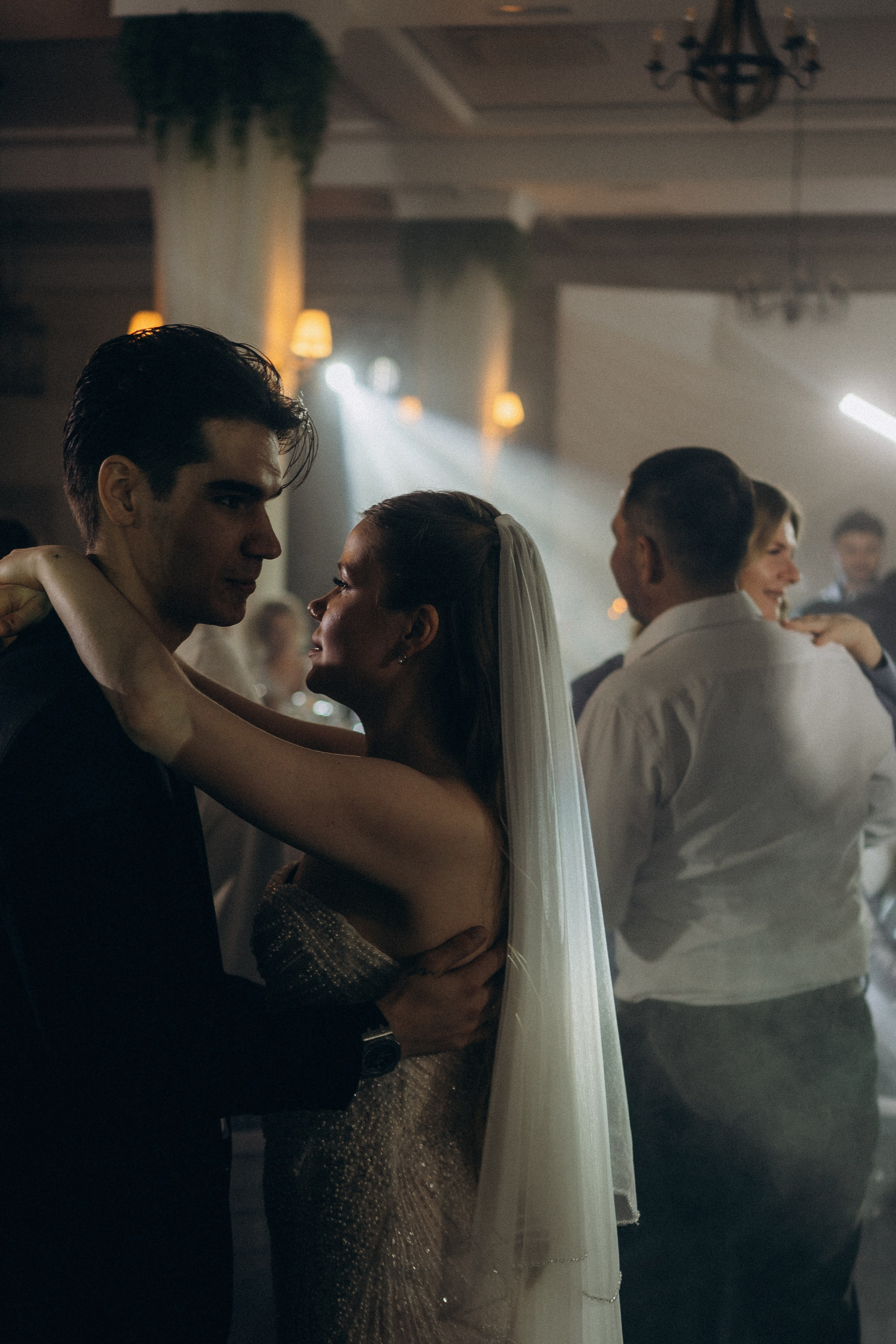 СЬЕМКА СВАДЕБНОГО БАНКЕТА (СНЯТО В СИБИРЕ В НИЖНЕВАРТОВСКЕ). Профессиональный фотограф, Санкт-Петербург — Виктория Богомолова