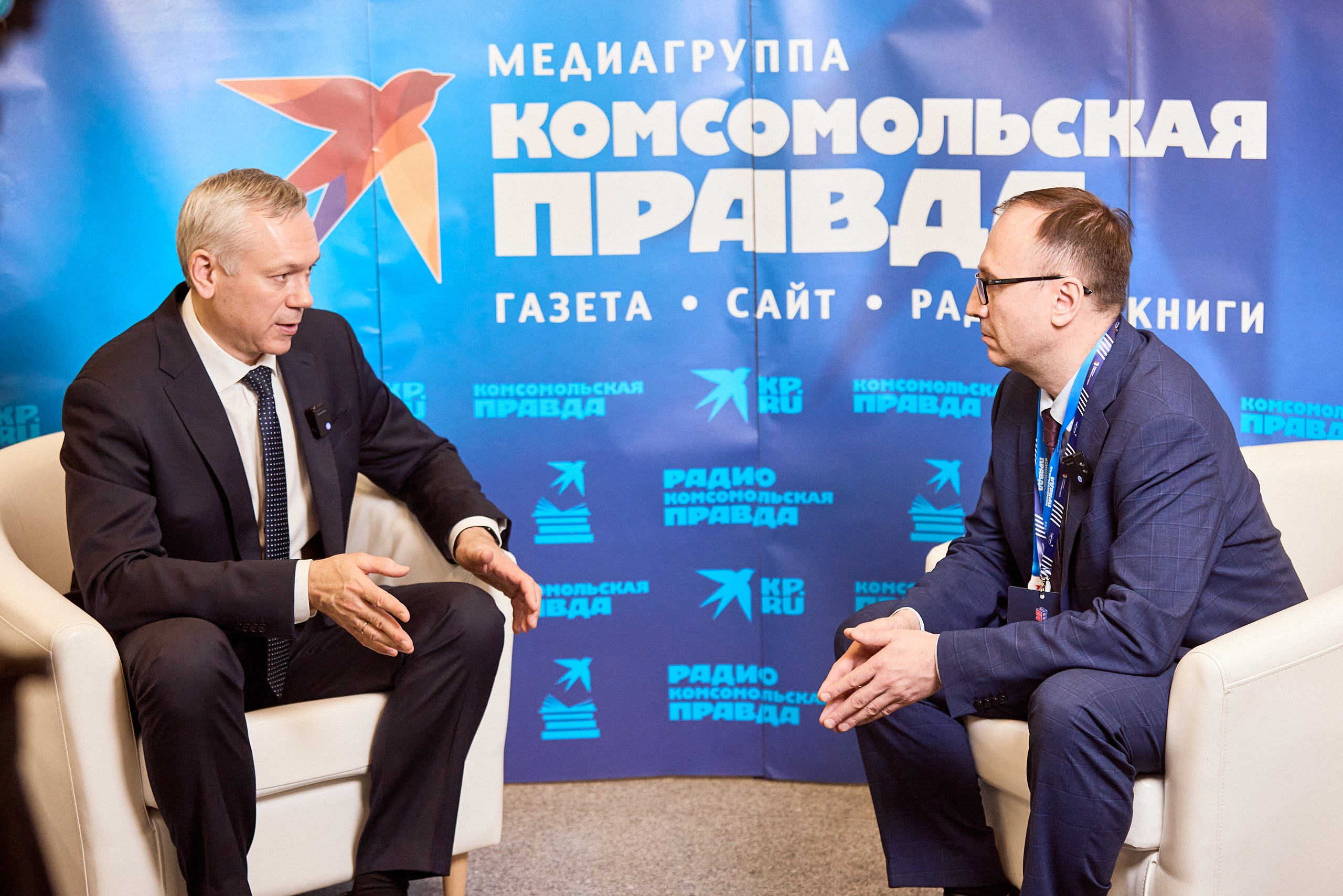 Репортажное и корпоративное портфолио. Репортажный фотограф Новосибирск — Станислав Попов