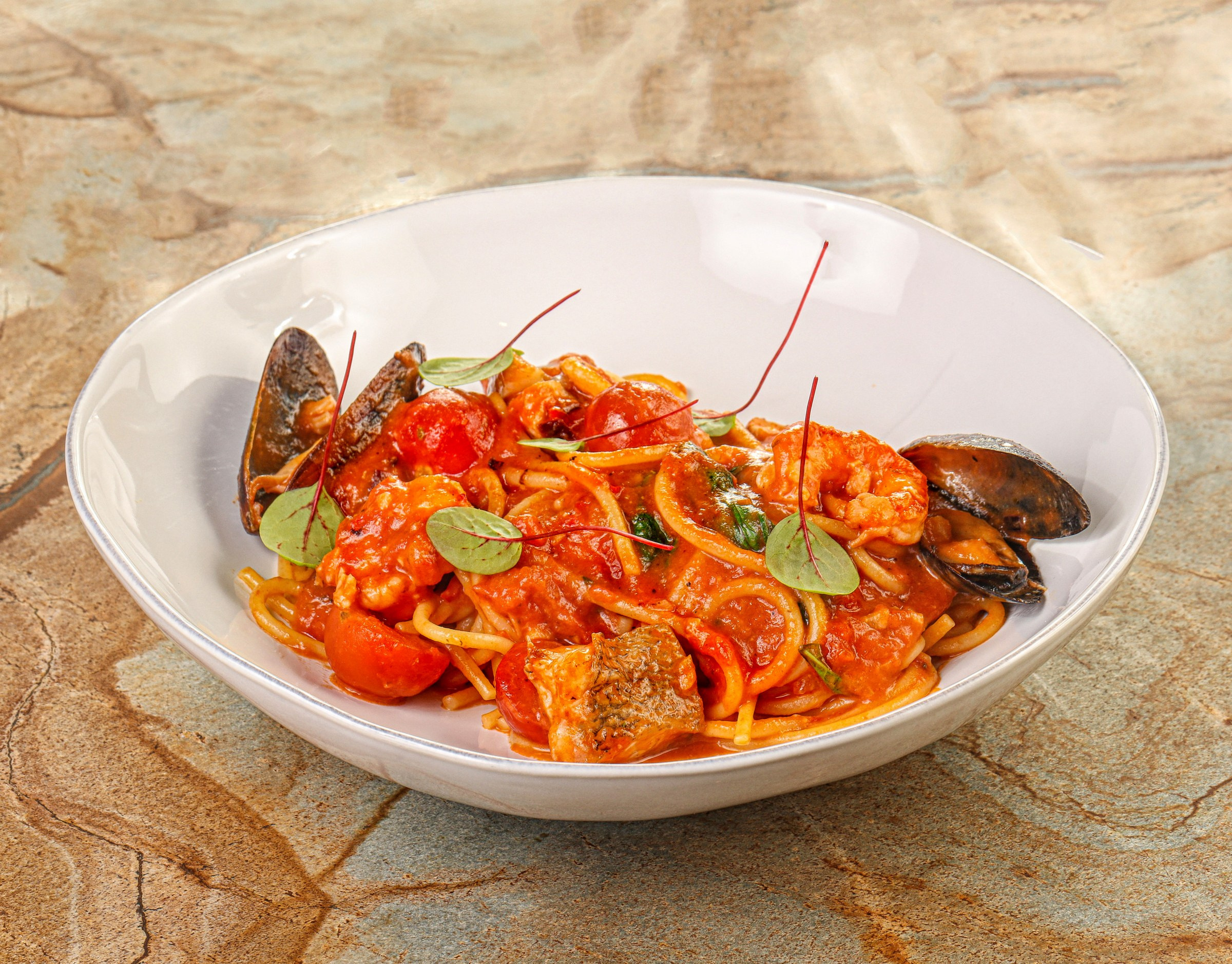 Фотосъемка блюд европейской кухни. Заказ по тел.: +7 (906) 006-90-22. Фуд-фотограф Андрей Старостин — съемка еды в Москве. 9000 руб. в час