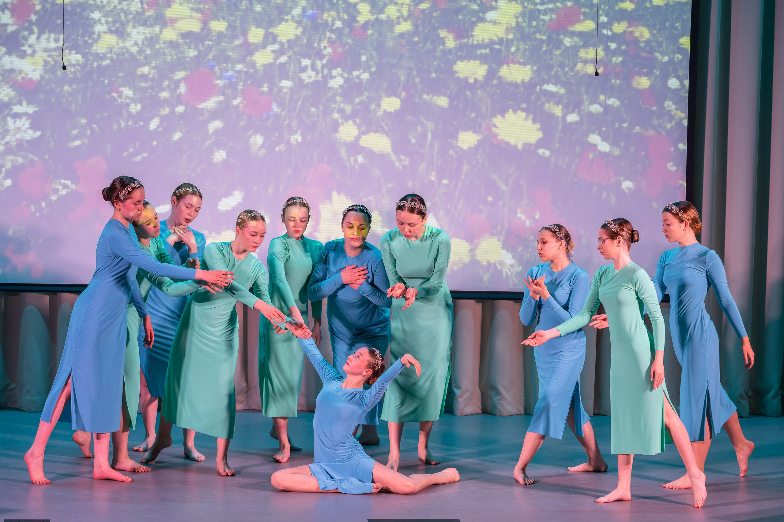 Фото и видео на выпускной в школе и детском саду. Свадебный, семейный видеограф и фотограф в Екатеринбурге Николай Рыков