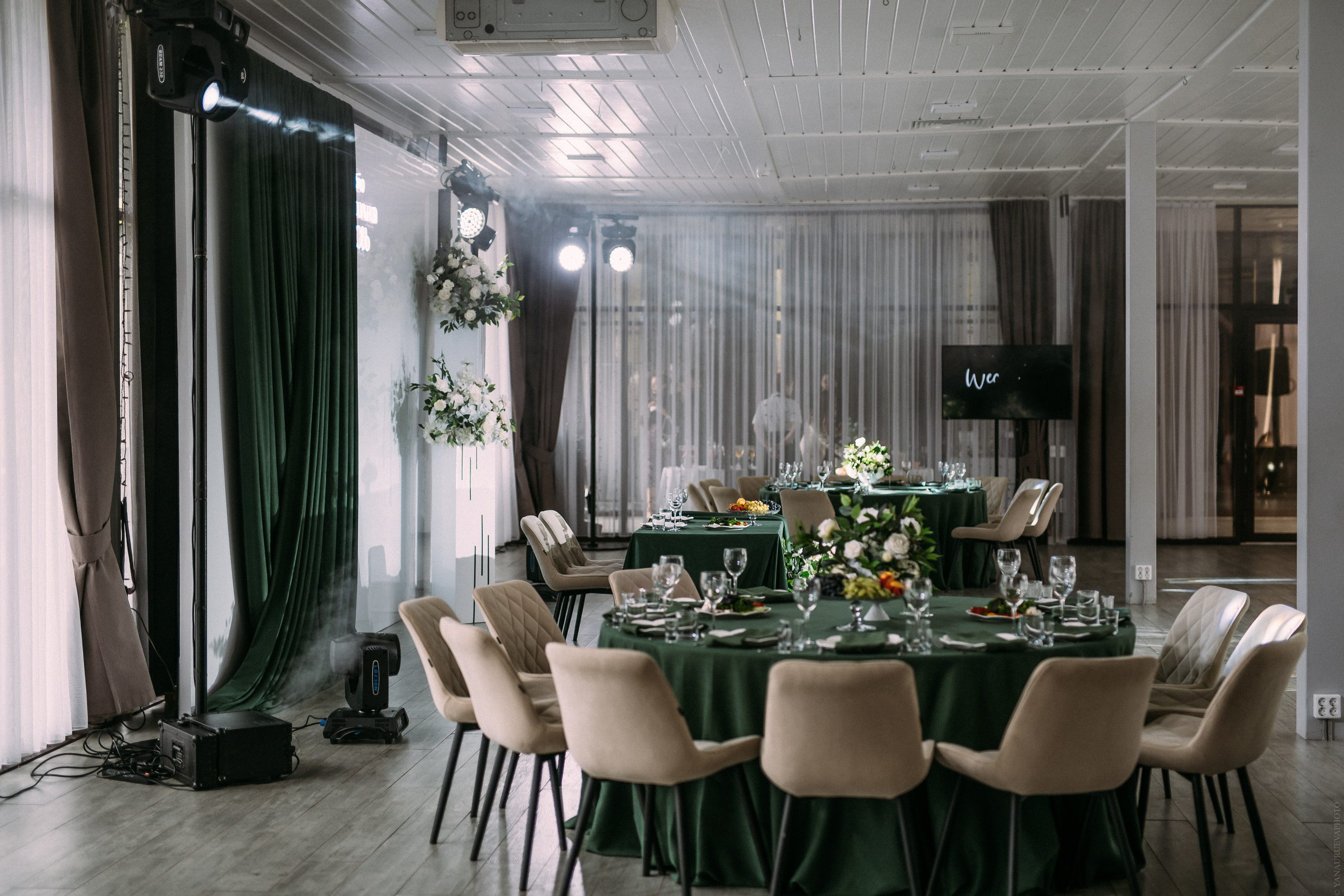 НеИГРЫ и прожарка жениха. Игорь и Дарья. Свадебный и контент- фотограф в Тольятти, Самаре, Москве Яна Уруева