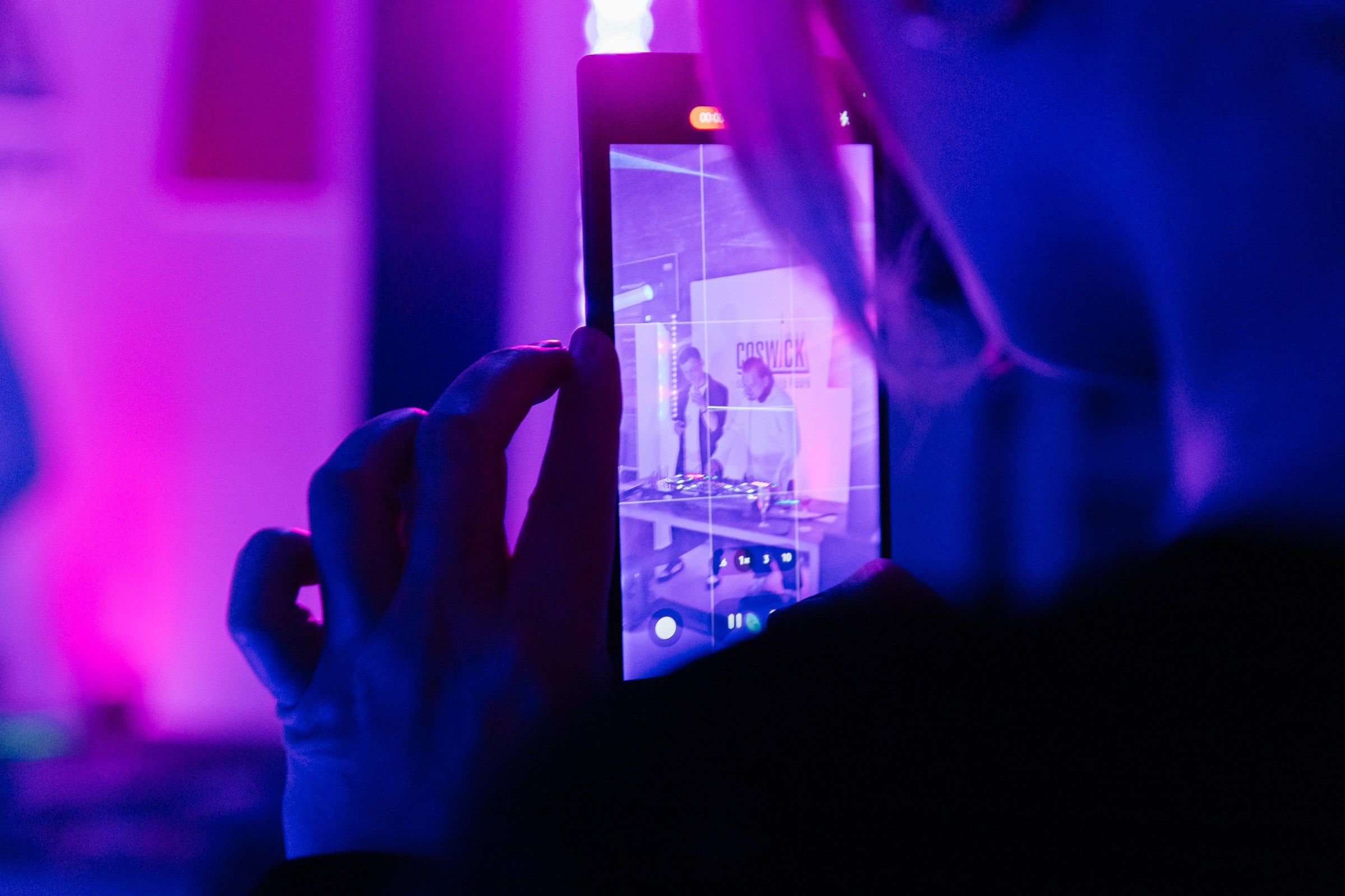 Вечеринка в Coswick. Свадебный и репортажный фотограф в Новосибирске Федор Гладков