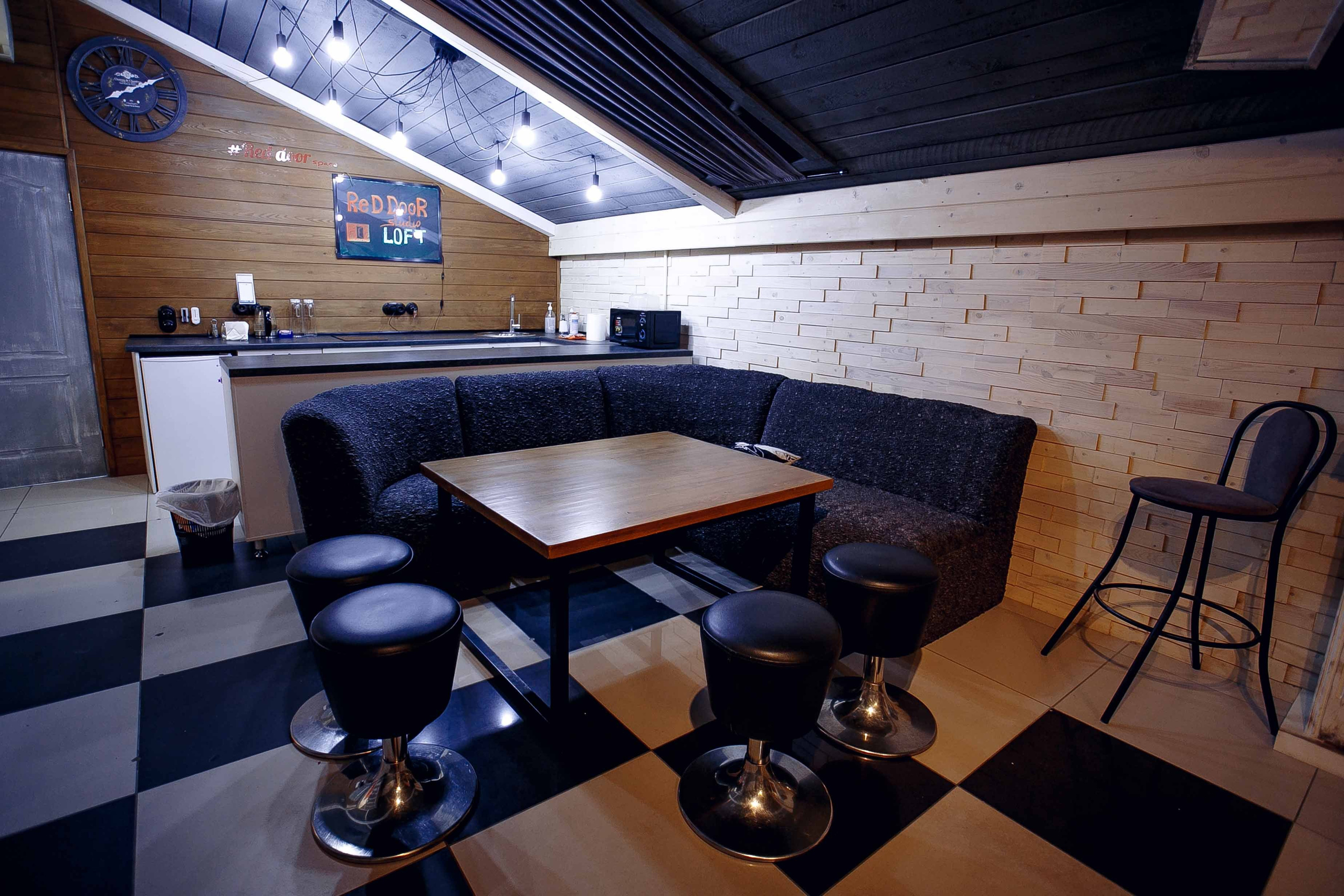 Студия «РЕД дор». Ваш репортажный фотограф Артемий Антонов