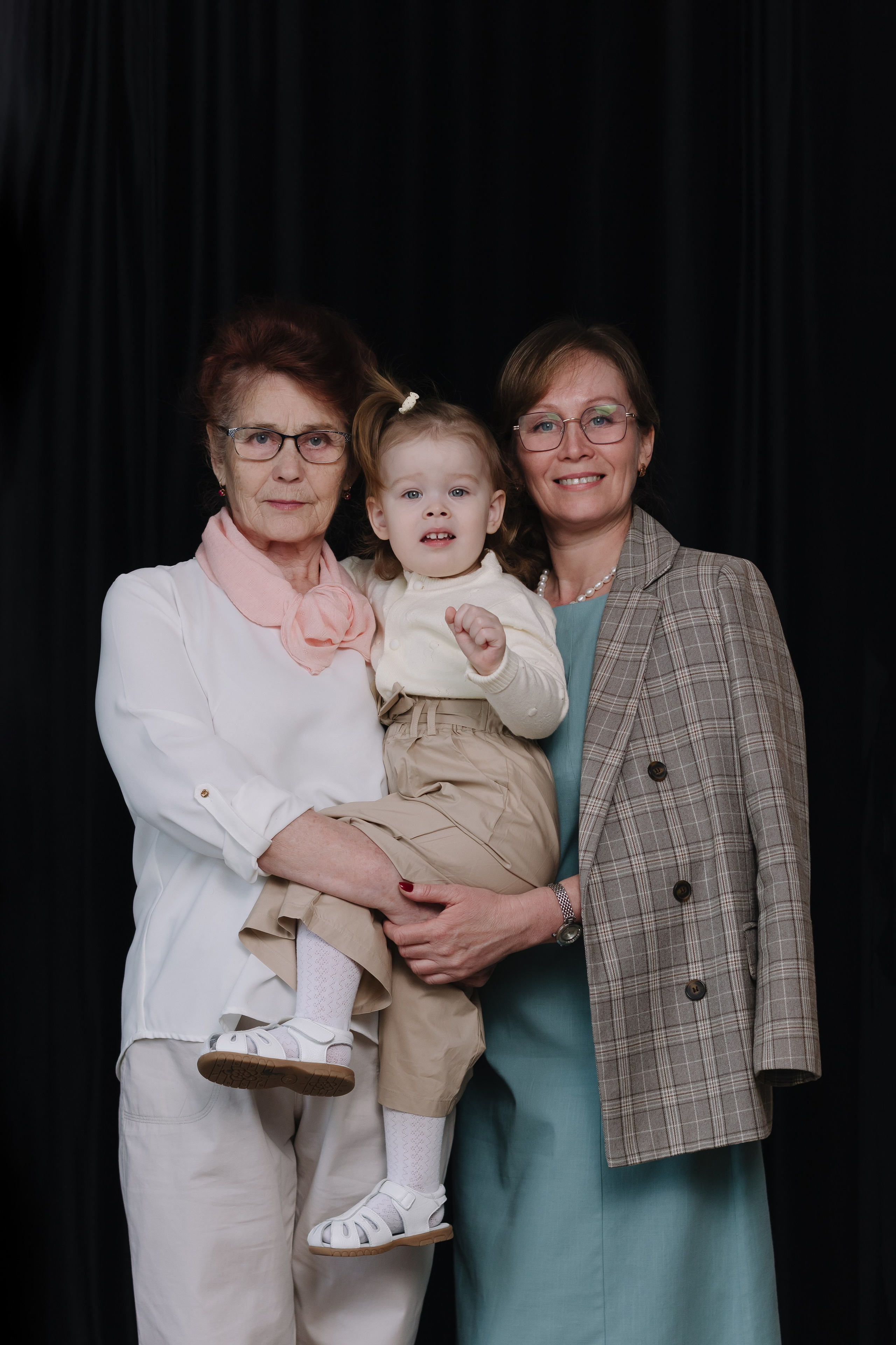 Галина, Ольга, Ирина и Алиса. Кристина | youseeitmyway | Фото