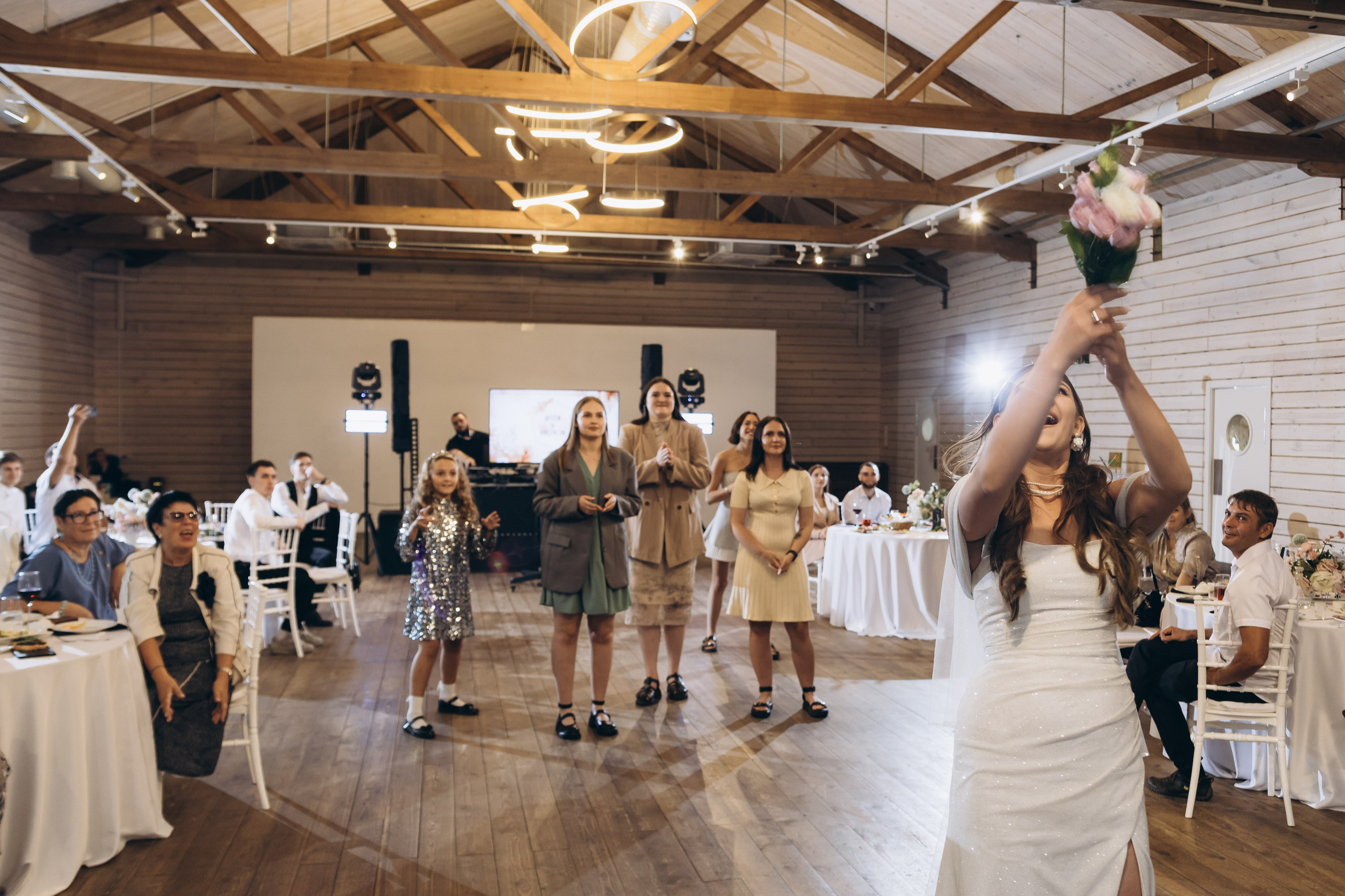 03.08.25 Артем & Анастасия. Свадебный и семейный фотограф в Новосибирске Дарья Кель