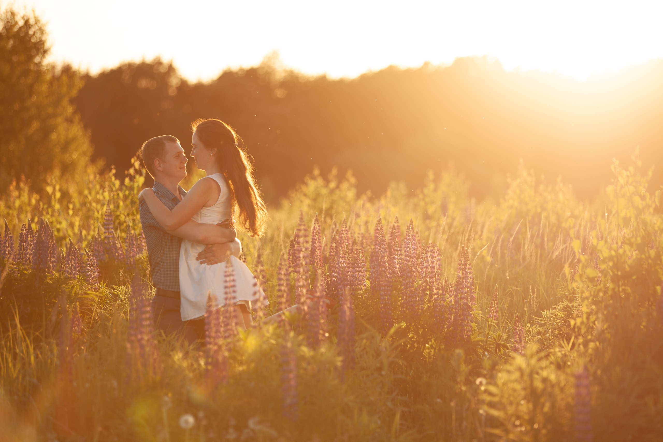 Сергей и Наталья. Люпины. Семейный, школьный фотограф в Нижнем Новгороде Елена Сентюрева