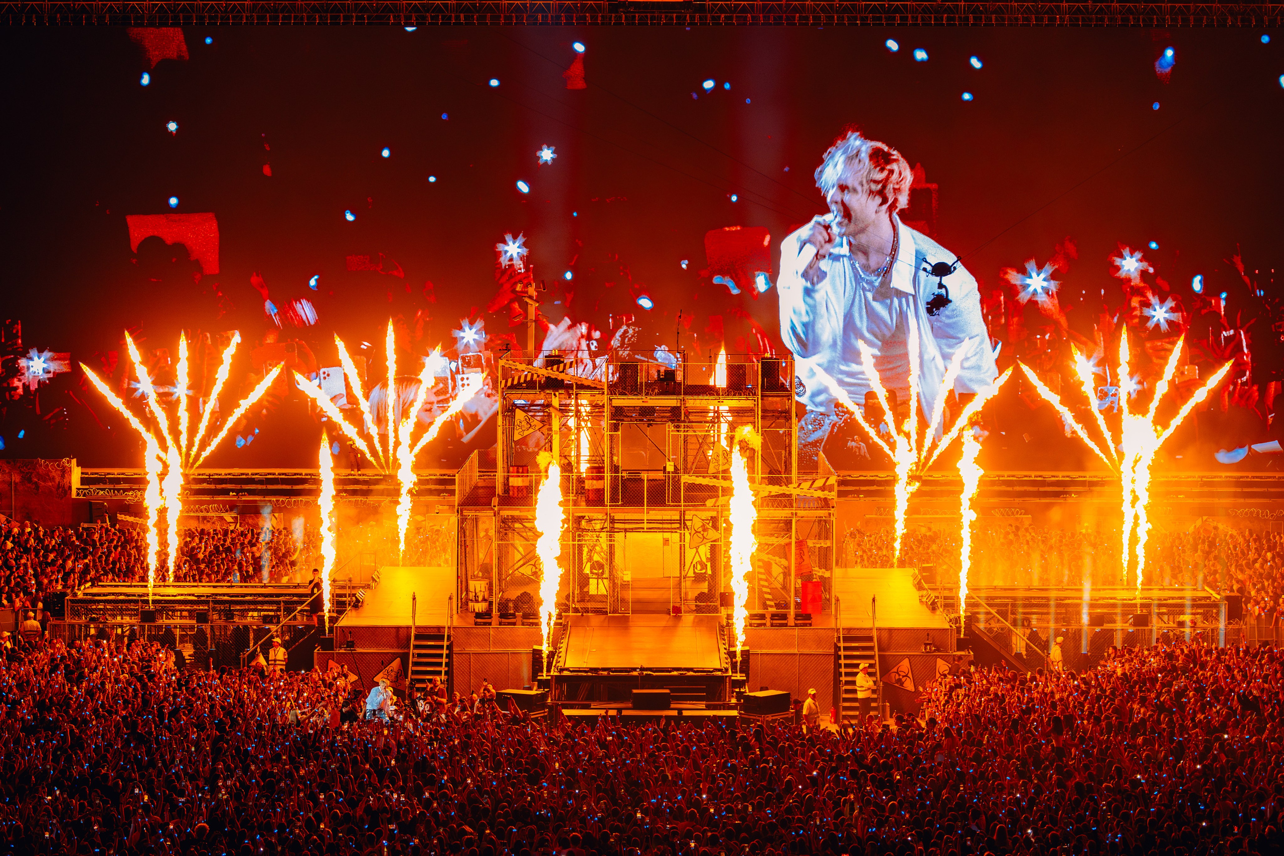 ЕГОР КРИД В ЛУЖНИКАХ 30.08.25. Концертный и репортажный фотограф в Москве и Санкт-Петербурге Мария